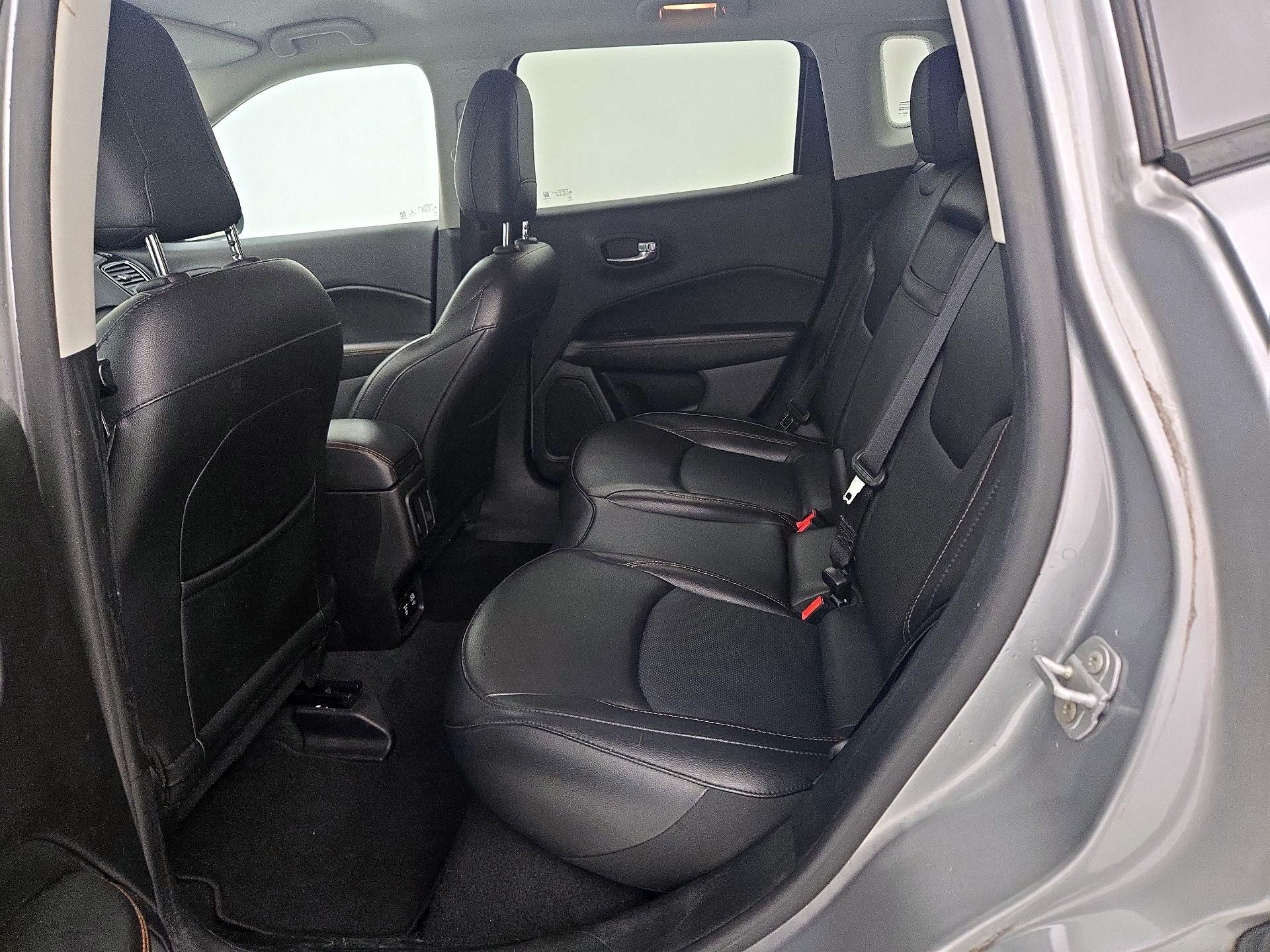 Thumbnail: 2020 Jeep Compass - 19