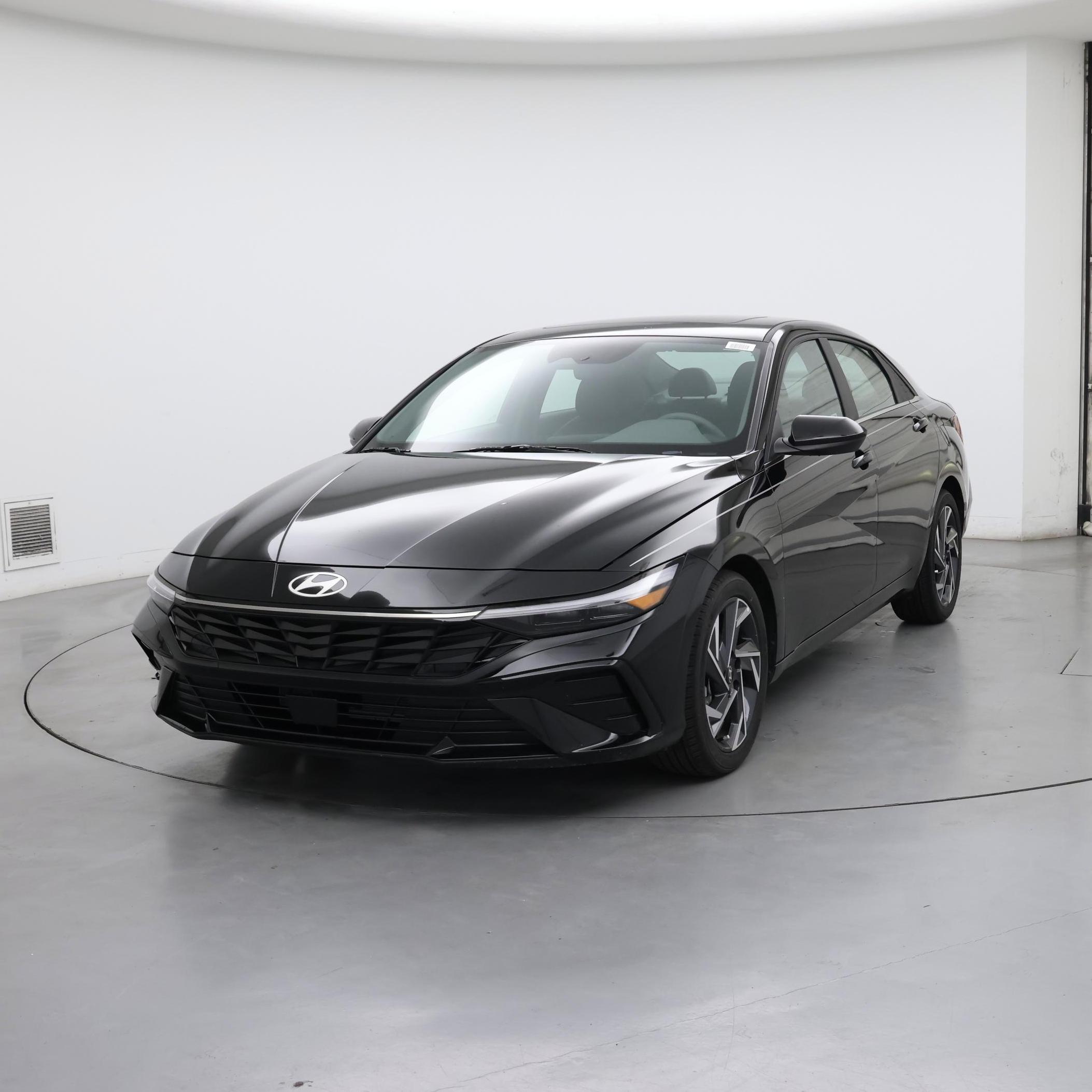 Thumbnail: 2024 Hyundai Elantra - 4