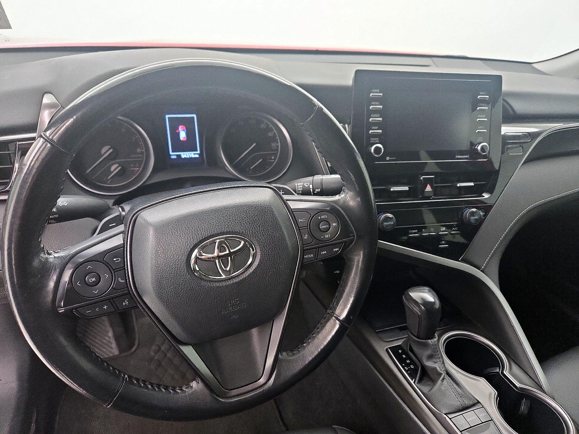 Thumbnail: 2023 Toyota Camry - 10