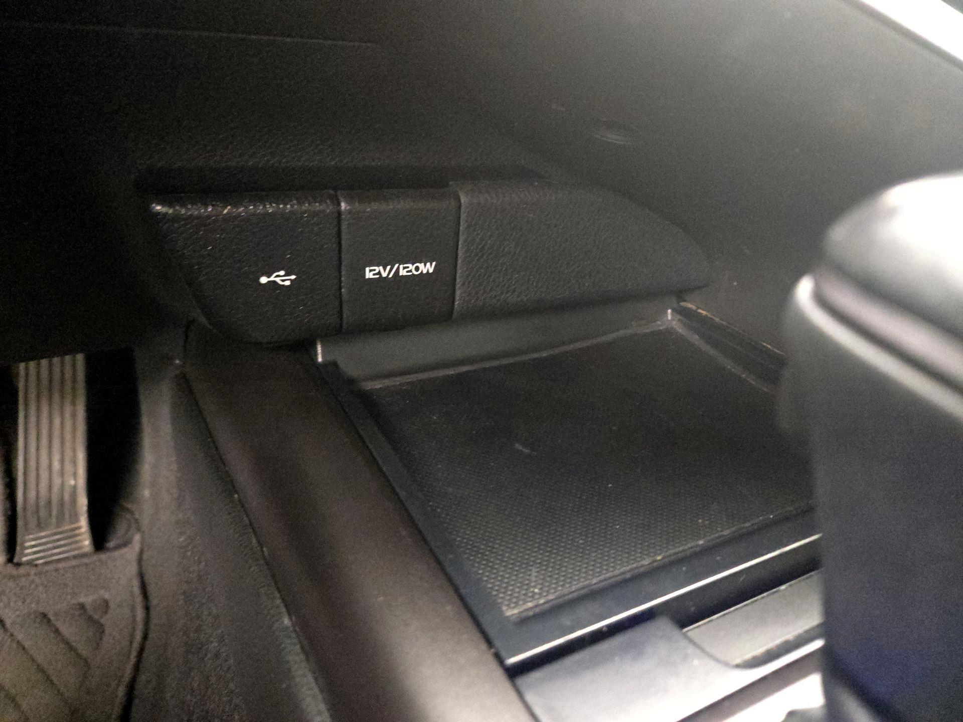 Thumbnail: 2023 Toyota Camry - 18