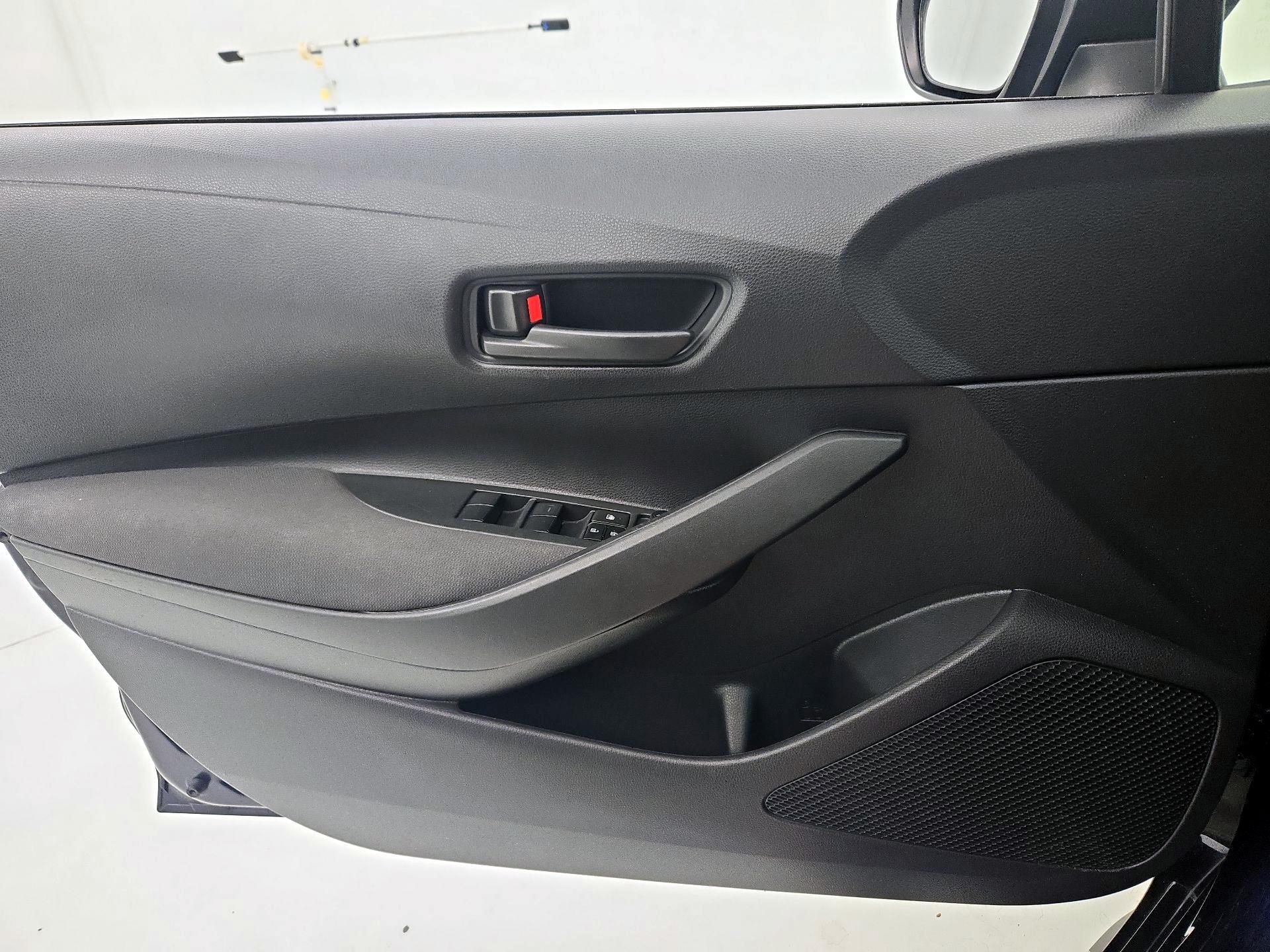 Thumbnail: 2023 Toyota Corolla - 12