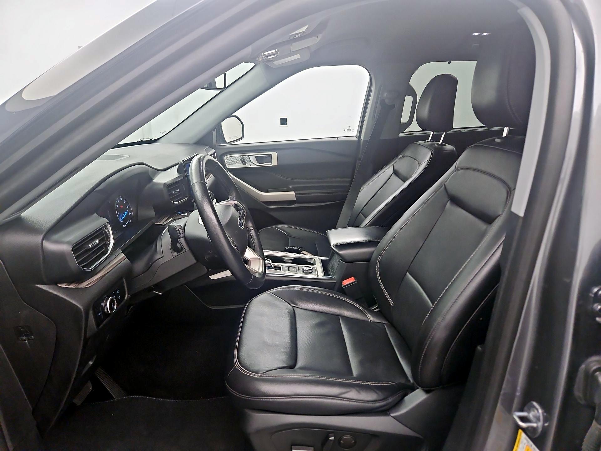 Thumbnail: 2023 Ford Explorer - 11