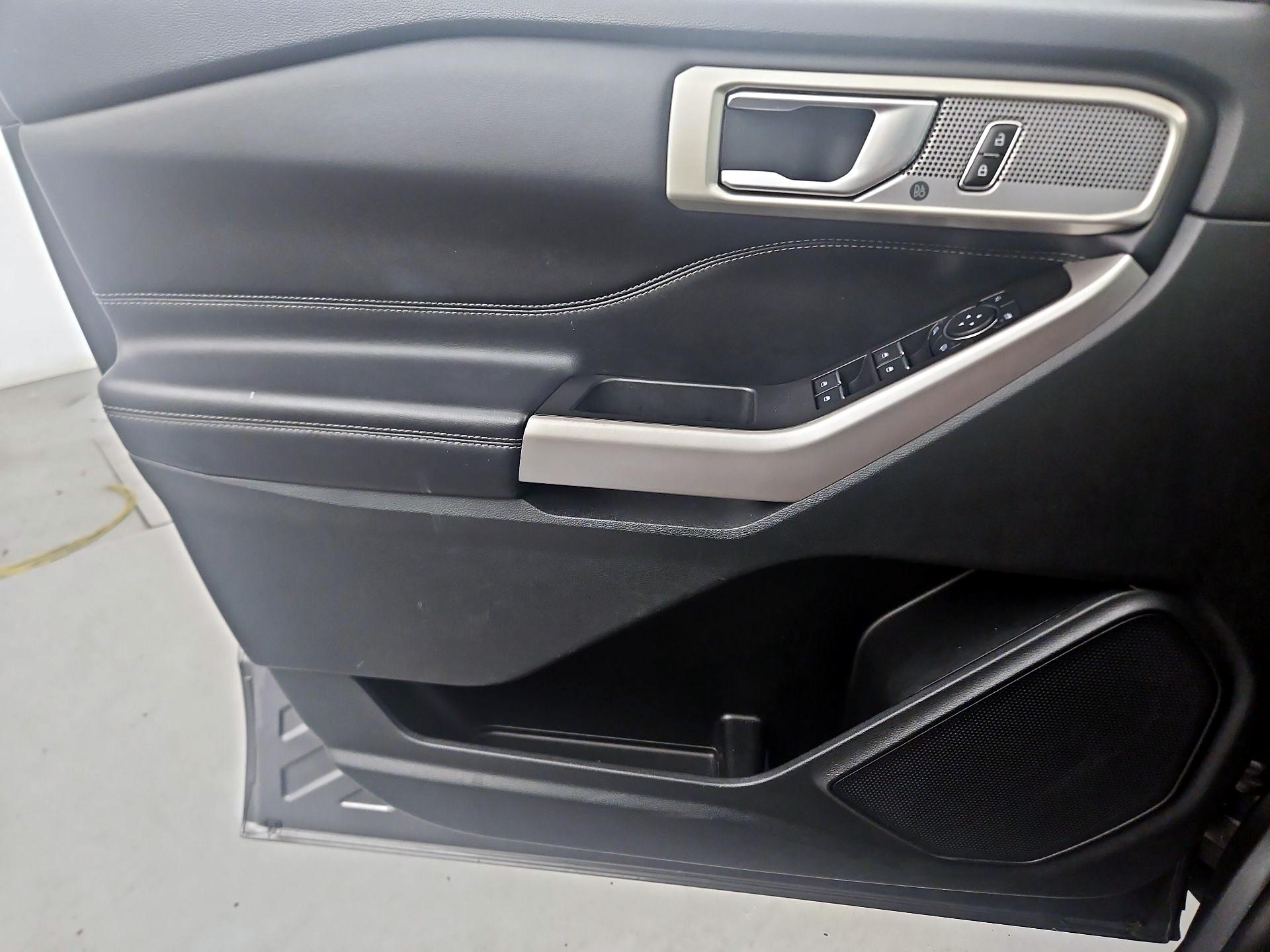 Thumbnail: 2023 Ford Explorer - 12