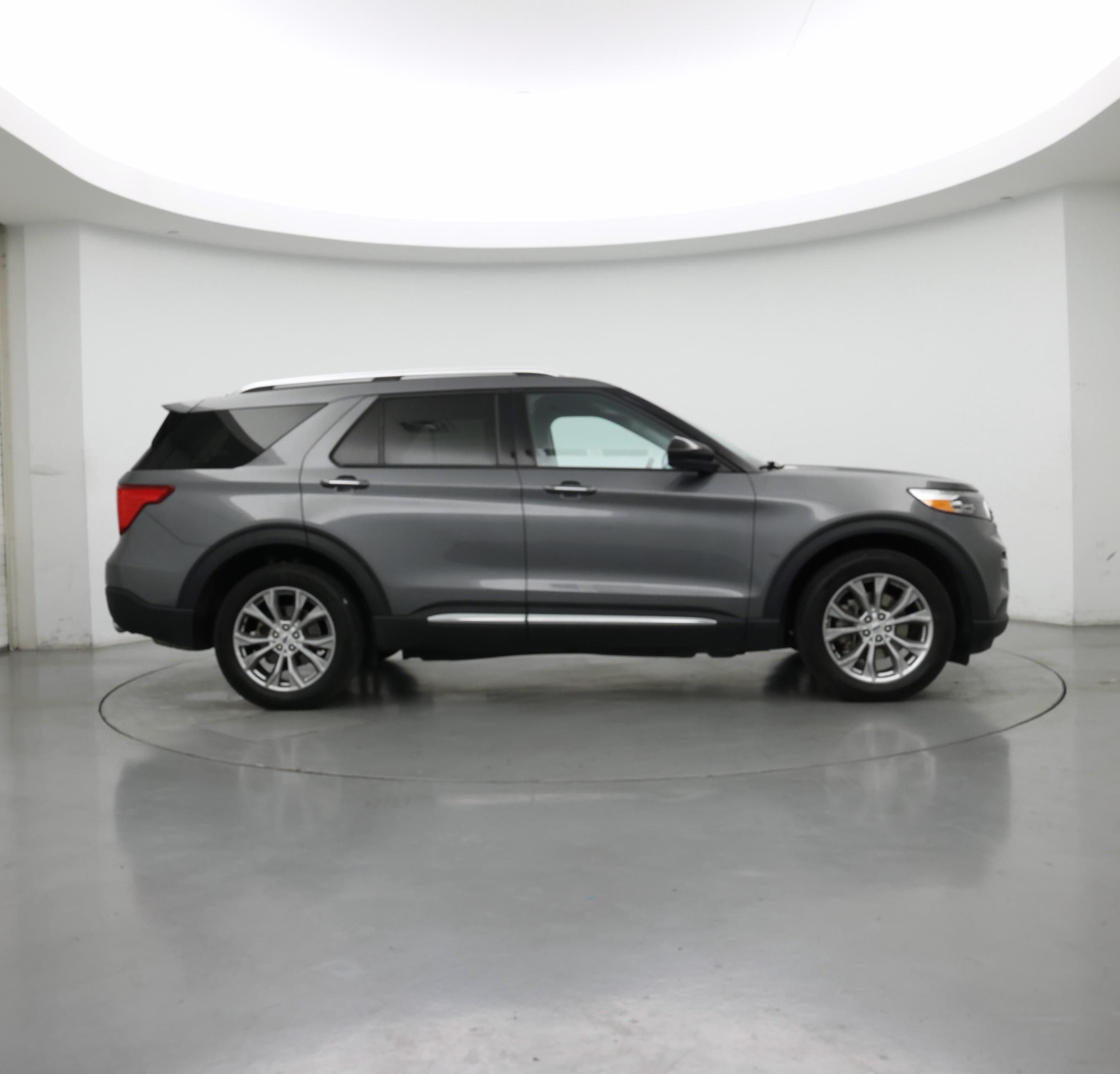 Thumbnail: 2023 Ford Explorer - 7