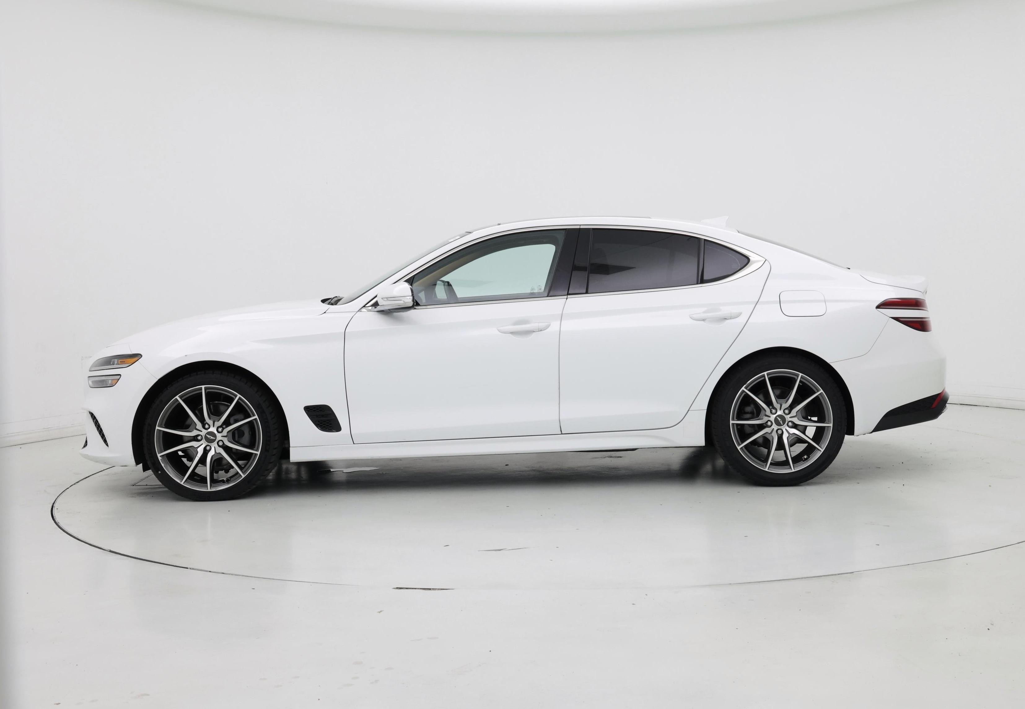 Thumbnail: 2022 Genesis G70 - 3