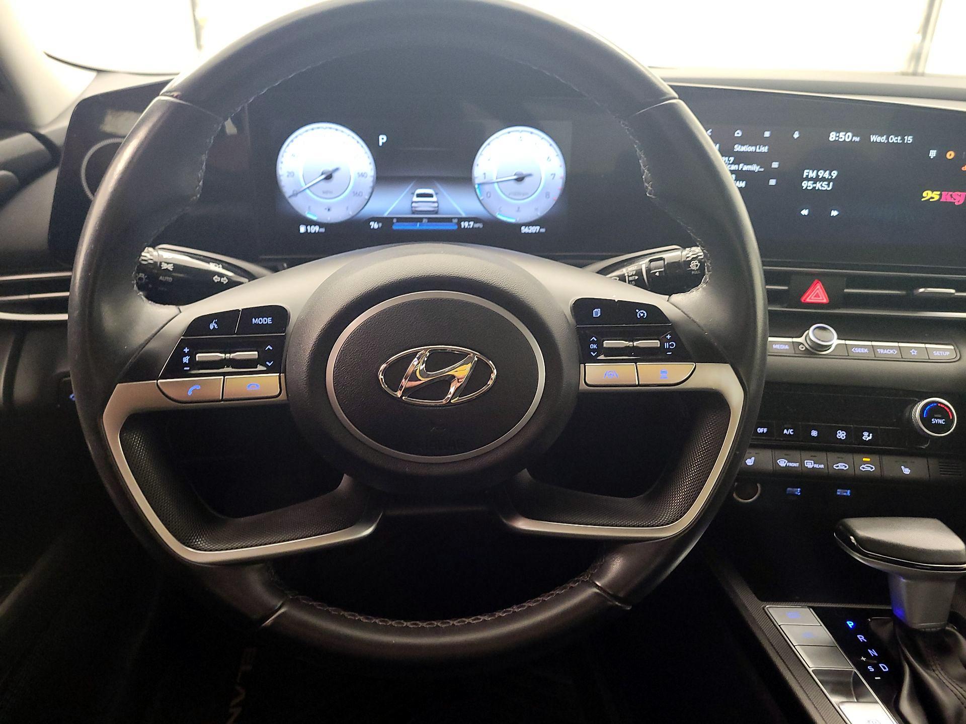 Thumbnail: 2023 Hyundai Elantra - 10