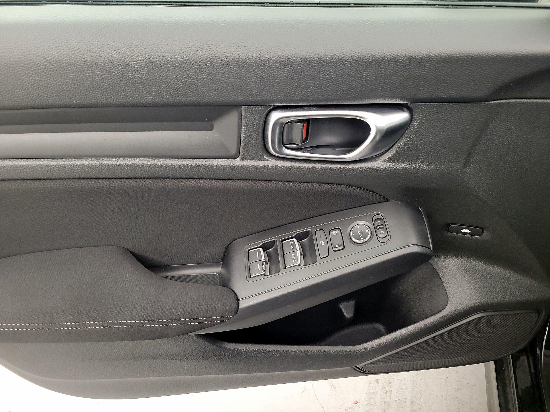 Thumbnail: 2022 Honda Civic - 12