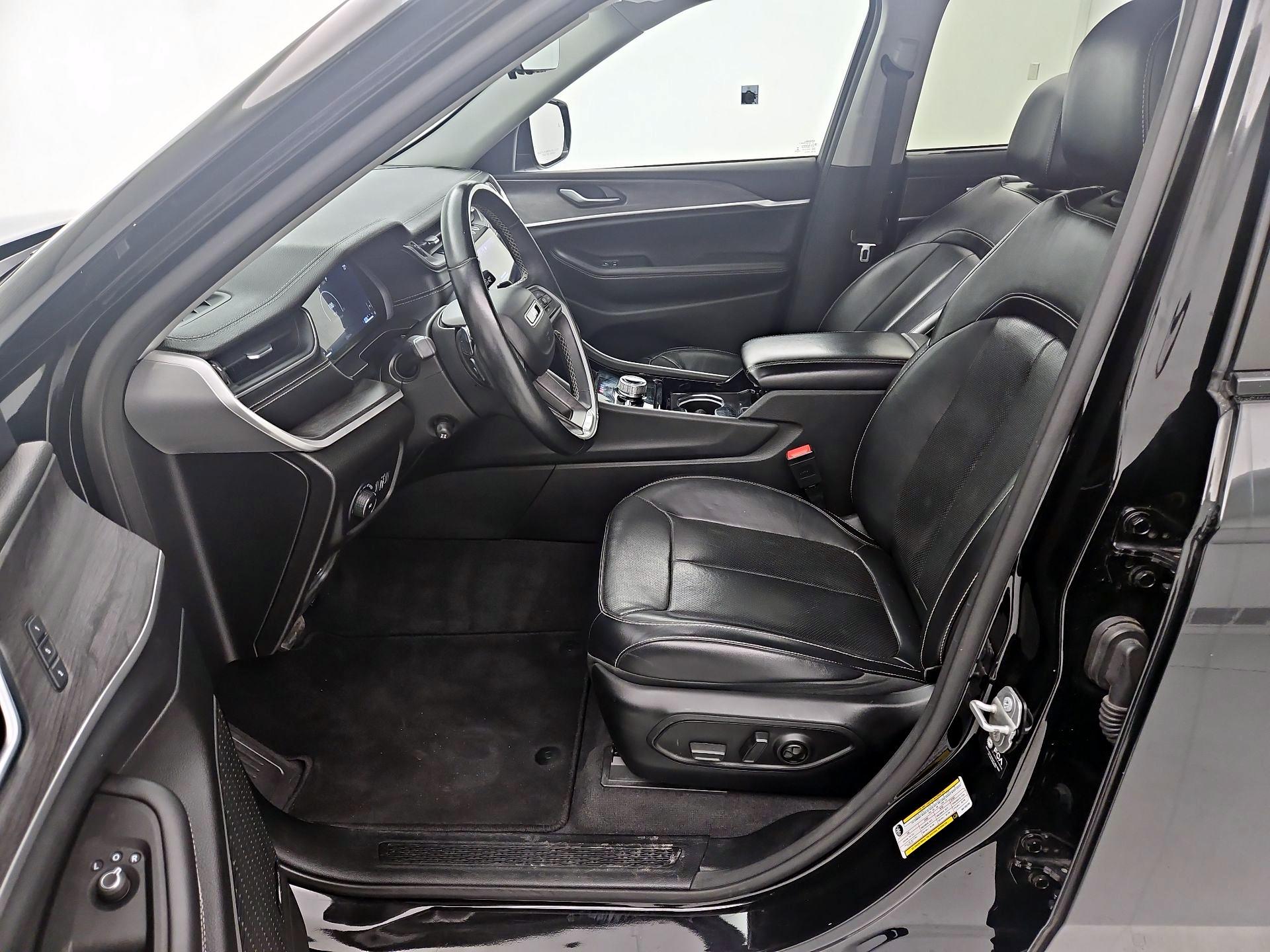 Thumbnail: 2021 Jeep Grand Cherokee L - 11