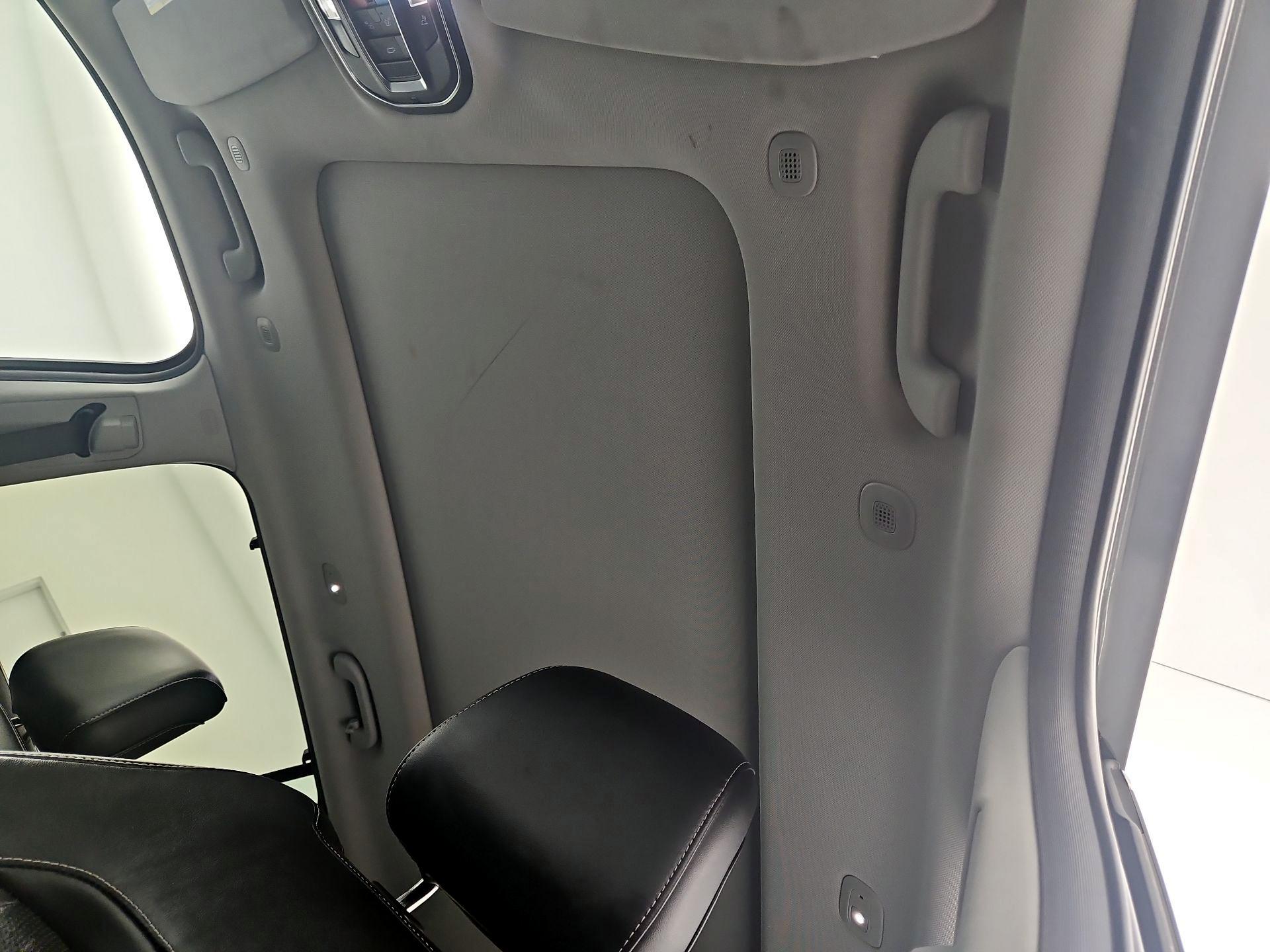 Thumbnail: 2021 Jeep Grand Cherokee L - 20