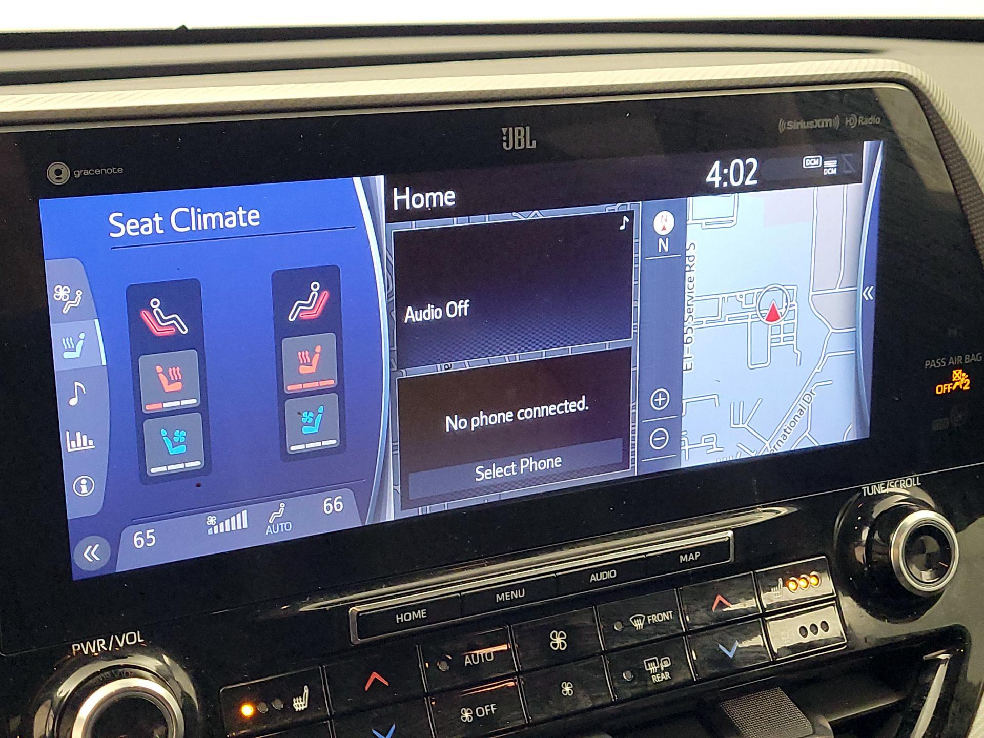 Thumbnail: 2021 Toyota Highlander - 15