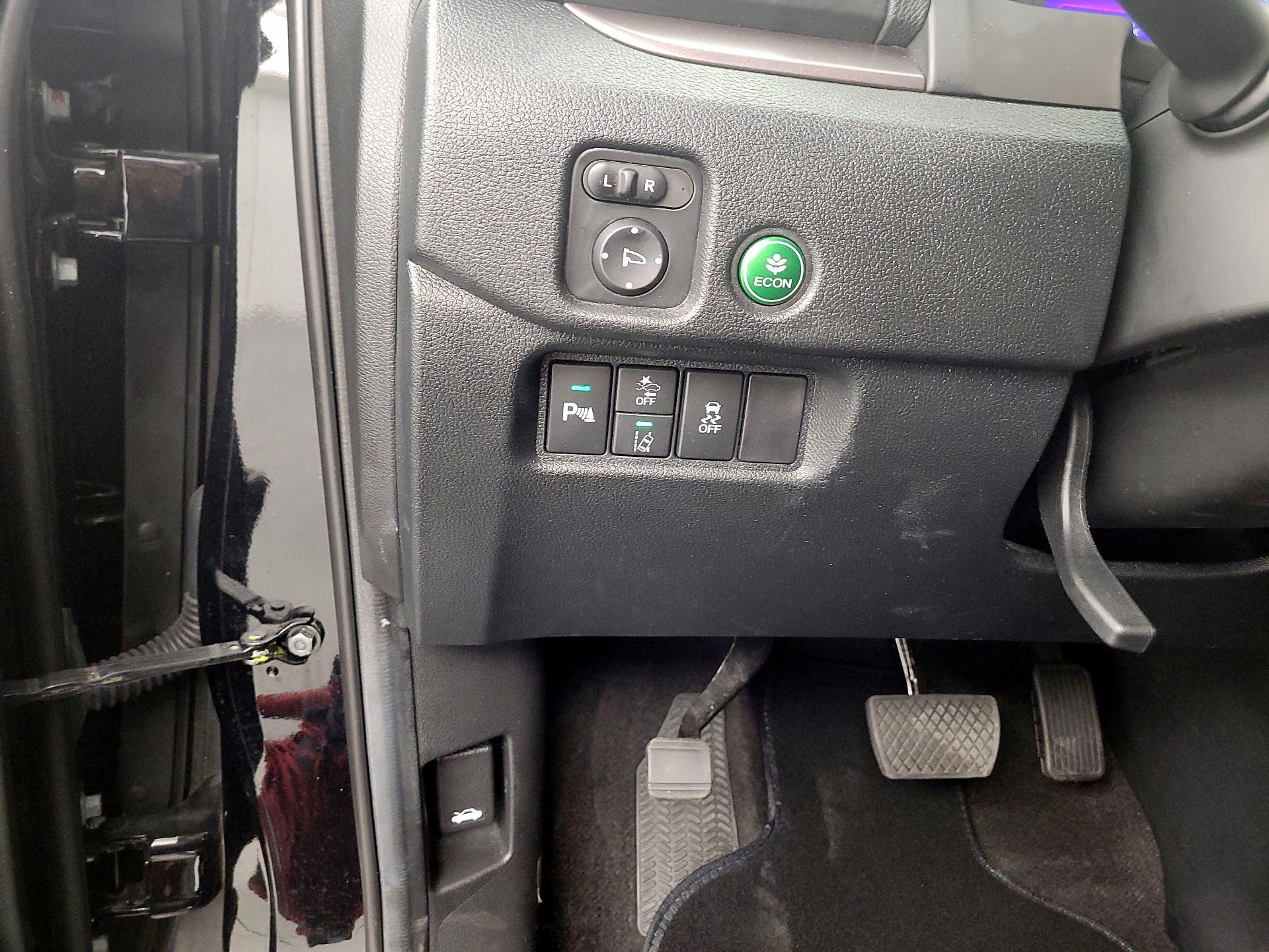 Thumbnail: 2022 Honda Passport - 13