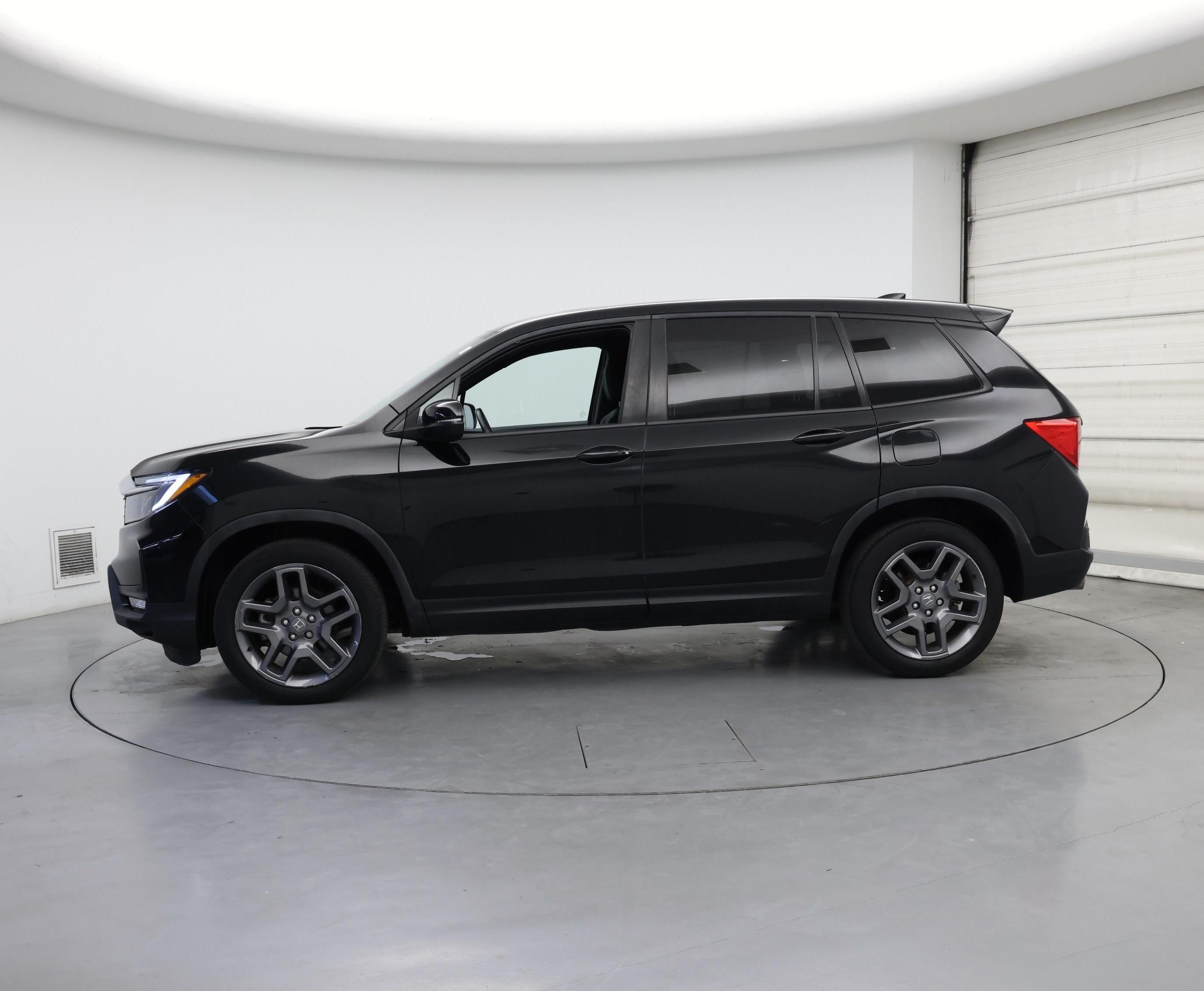 Thumbnail: 2022 Honda Passport - 3
