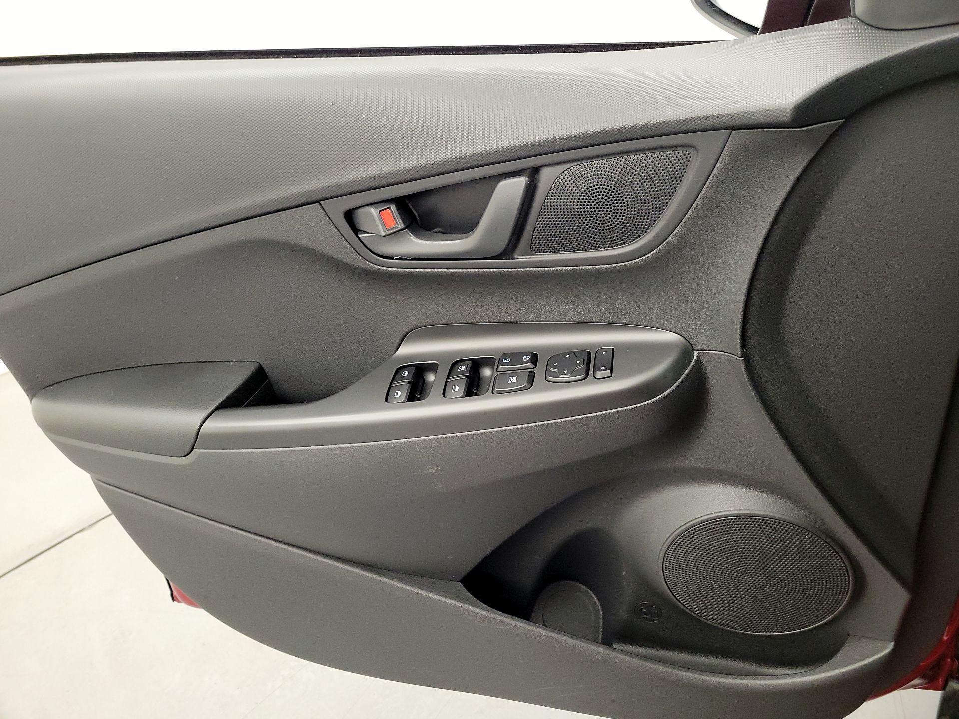 Thumbnail: 2023 Hyundai Kona - 12