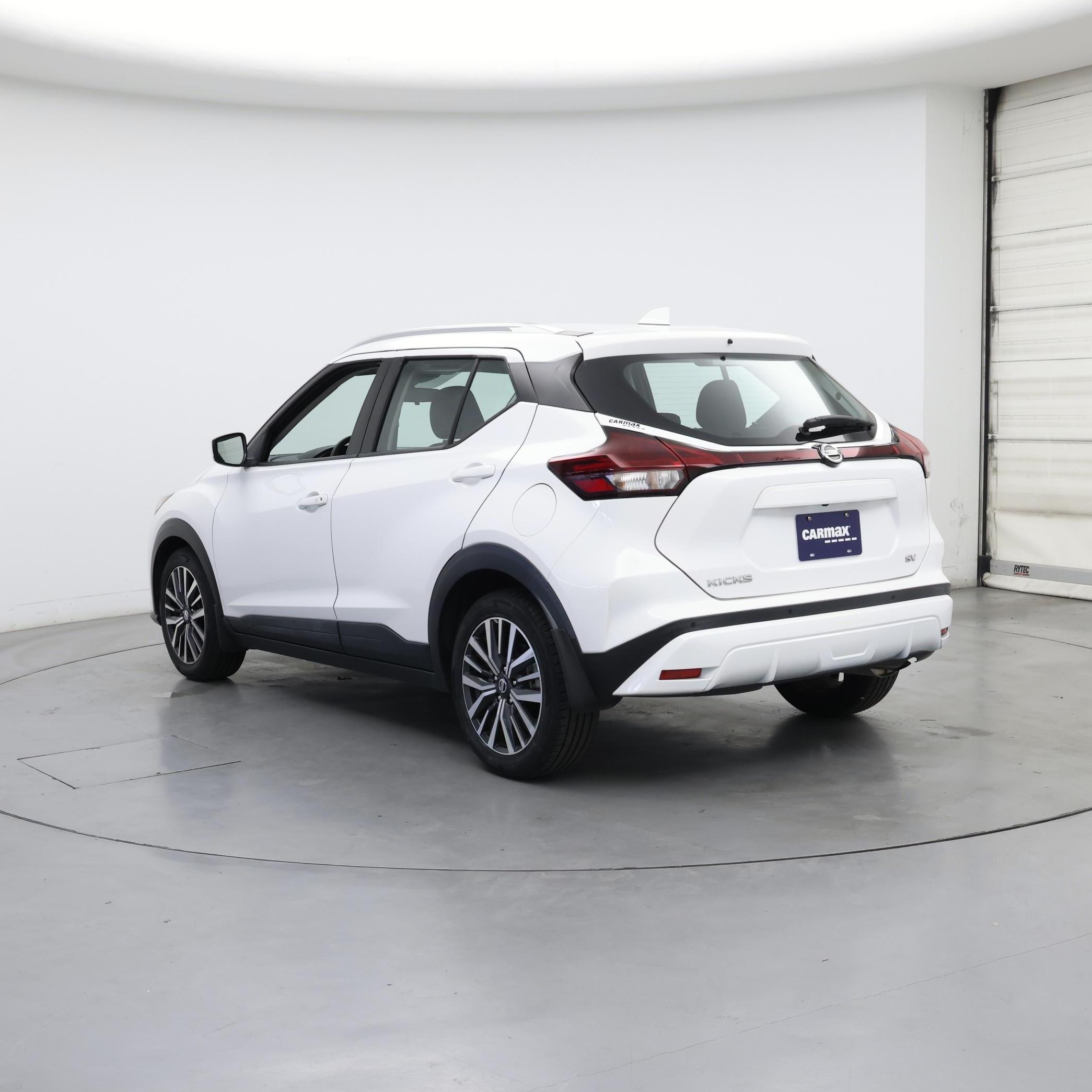 Thumbnail: 2021 Nissan Kicks - 2