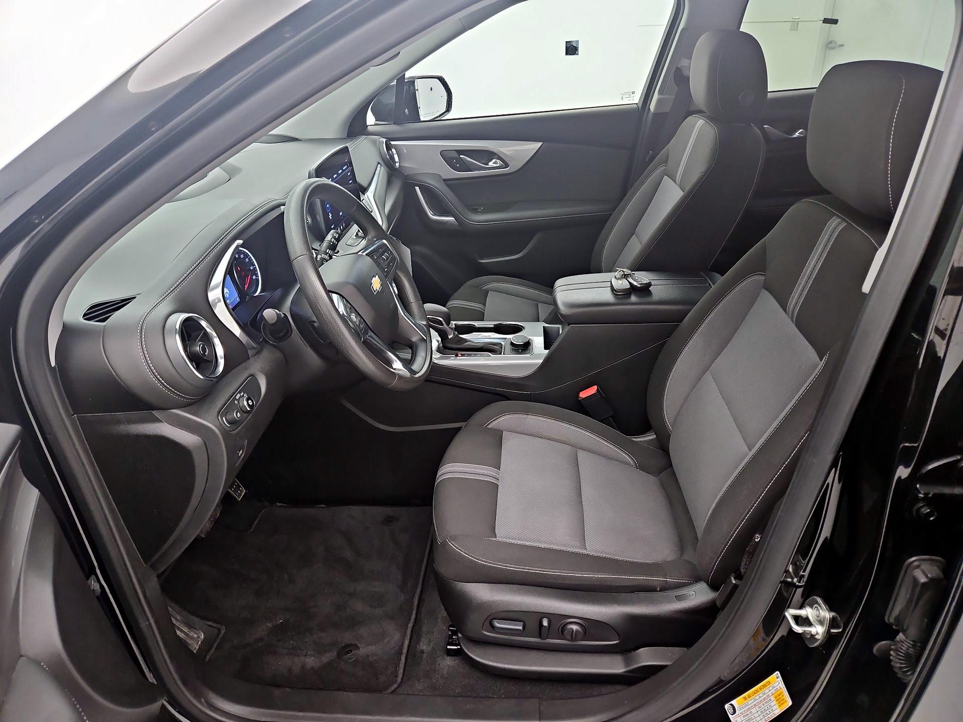 Thumbnail: 2023 Chevrolet Blazer - 11