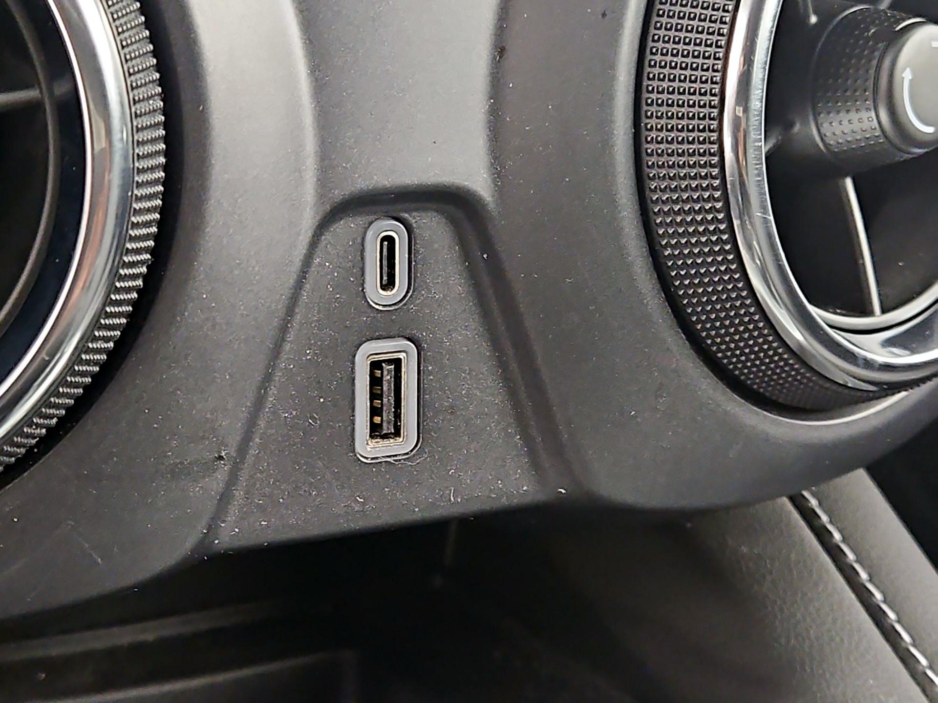 Thumbnail: 2023 Chevrolet Blazer - 18