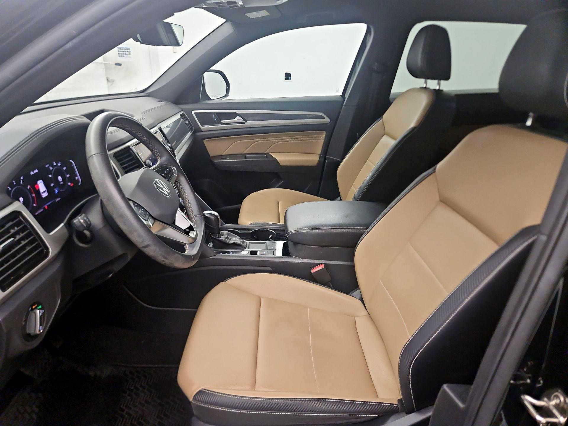 Thumbnail: 2022 Volkswagen Atlas - 11