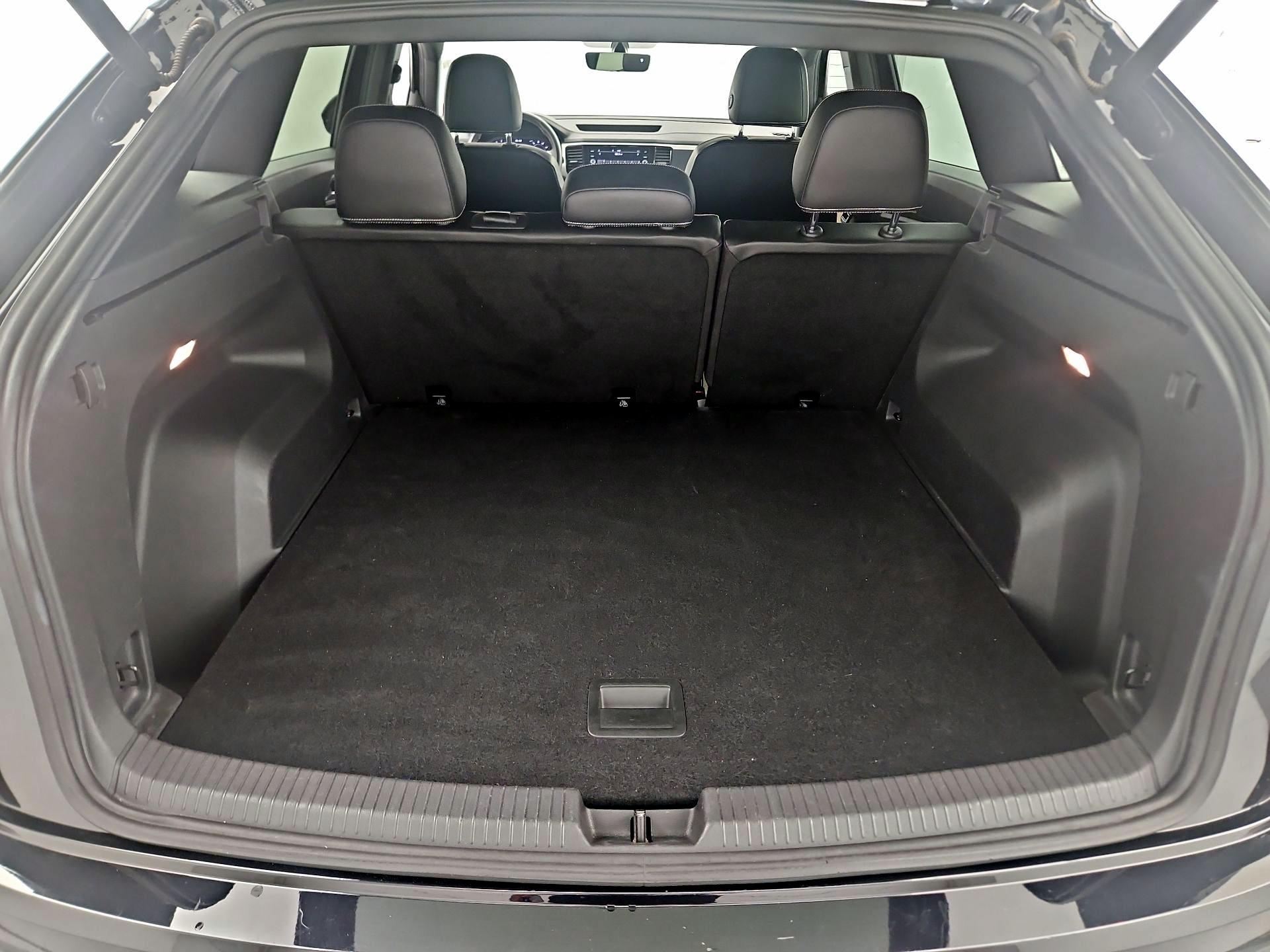 Thumbnail: 2022 Volkswagen Atlas - 20