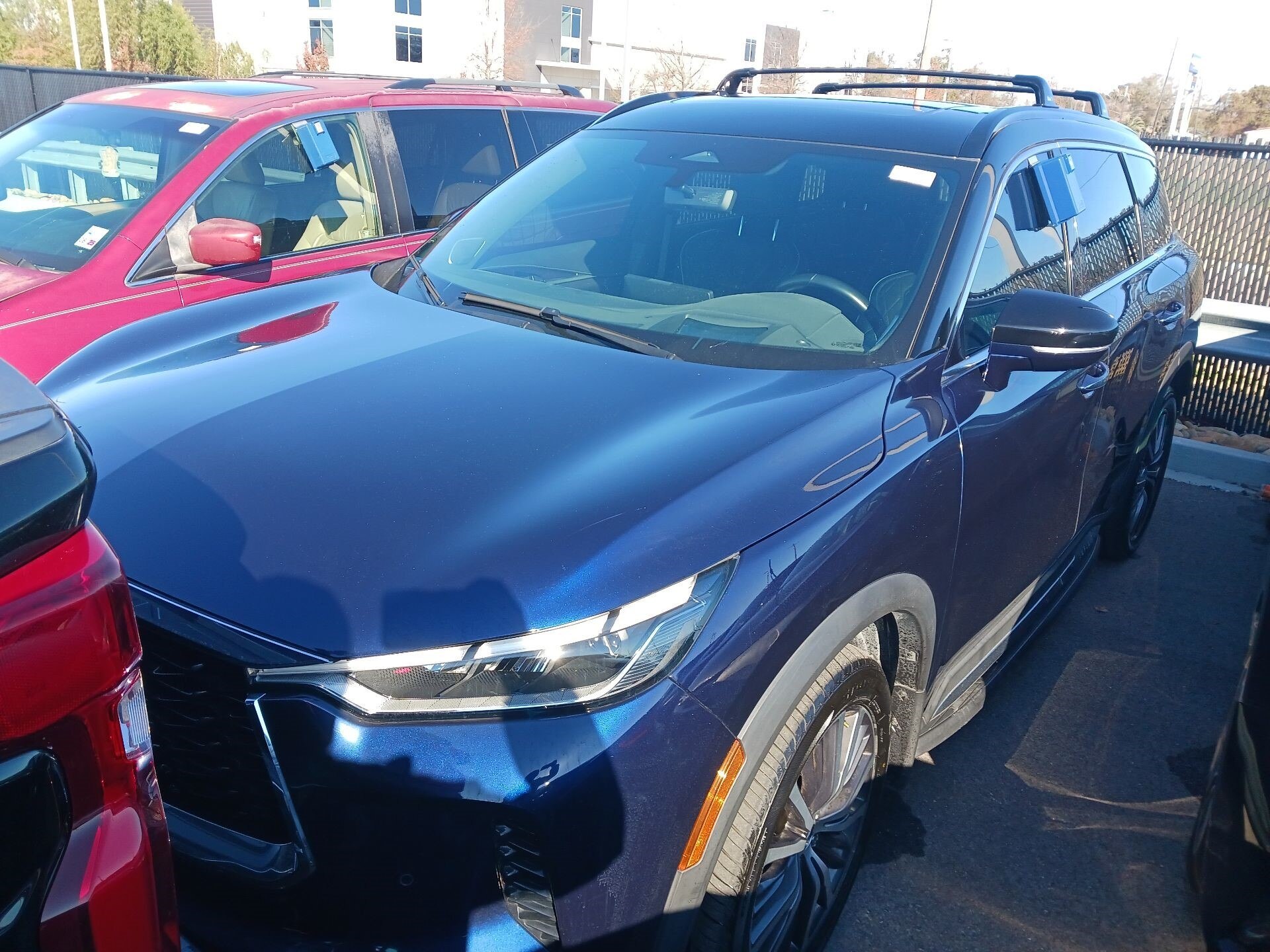 Thumbnail: 2023 INFINITI QX60 - 2