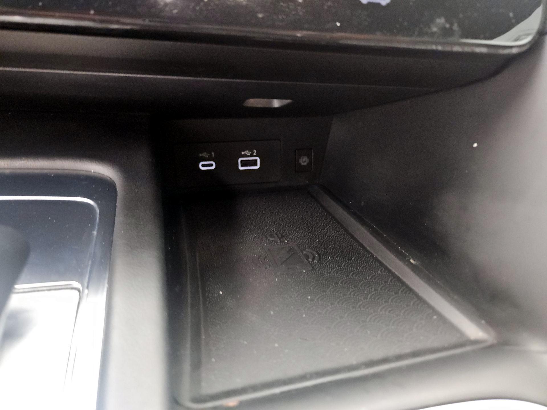 Thumbnail: 2023 INFINITI QX60 - 19