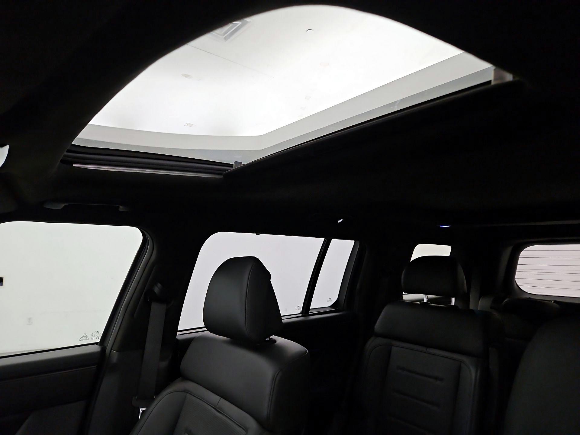 Thumbnail: 2024 Hyundai Santa Fe - 19
