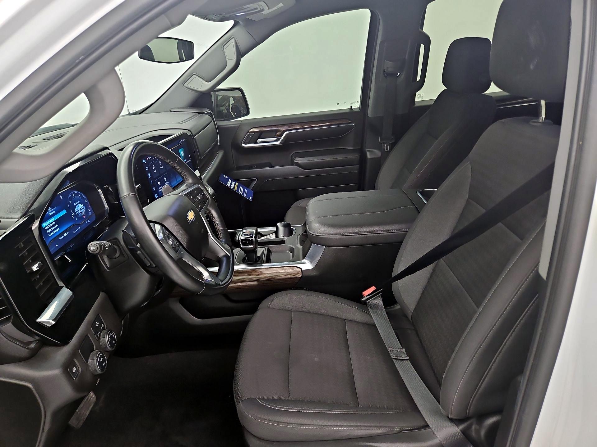 Thumbnail: 2023 Chevrolet Silverado 1500 - 11