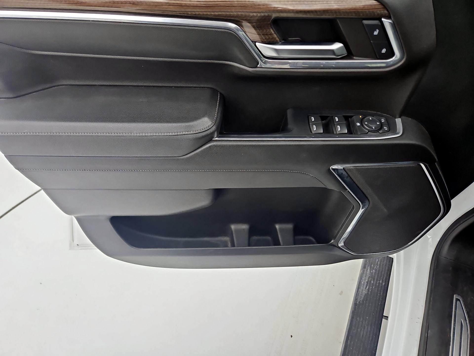 Thumbnail: 2023 Chevrolet Silverado 1500 - 12