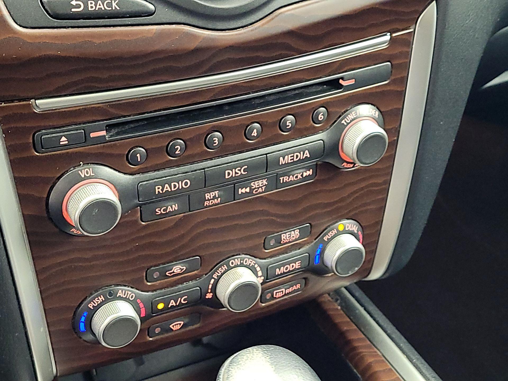 Thumbnail: 2023 Nissan Pathfinder - 16