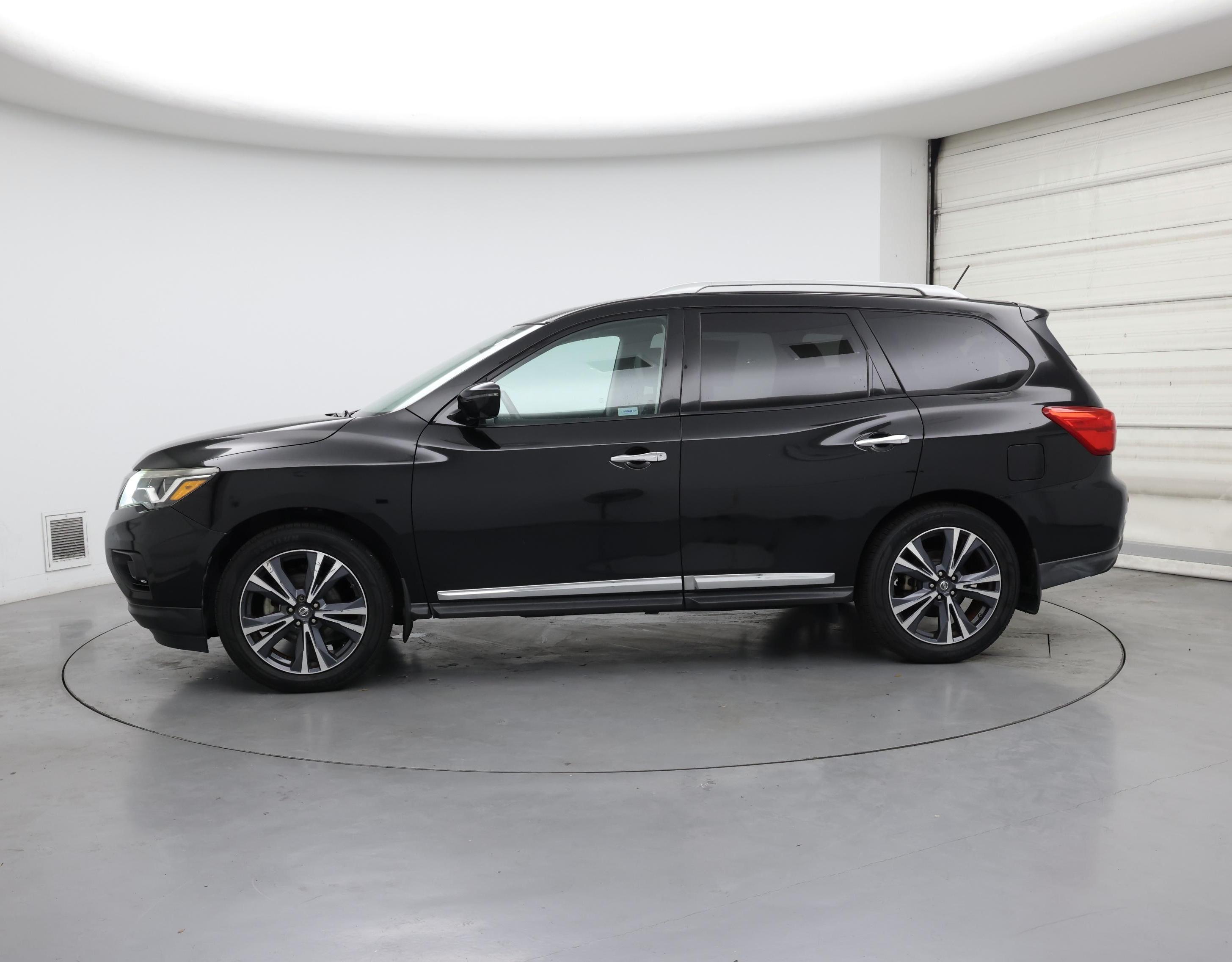 Thumbnail: 2023 Nissan Pathfinder - 3