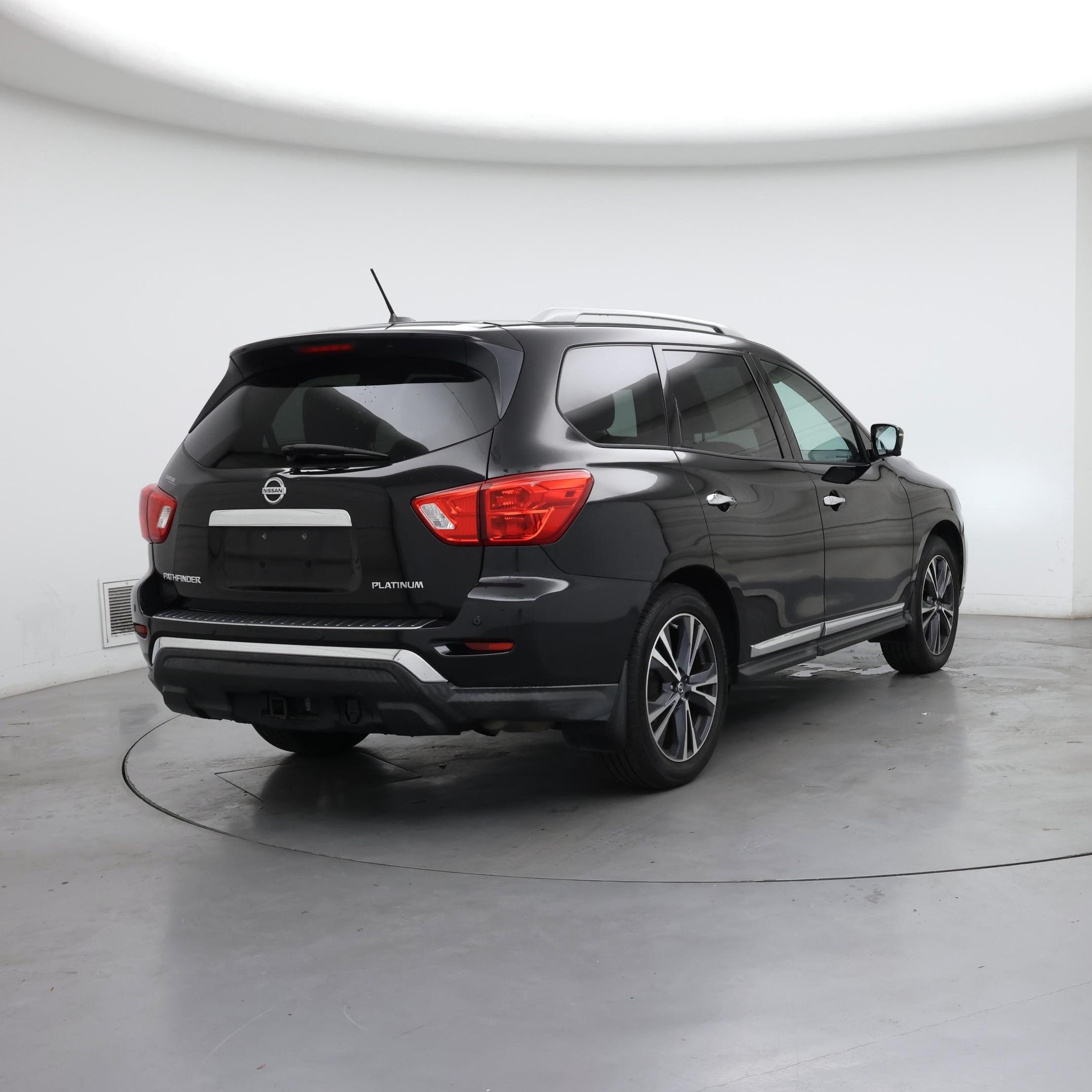Thumbnail: 2023 Nissan Pathfinder - 8