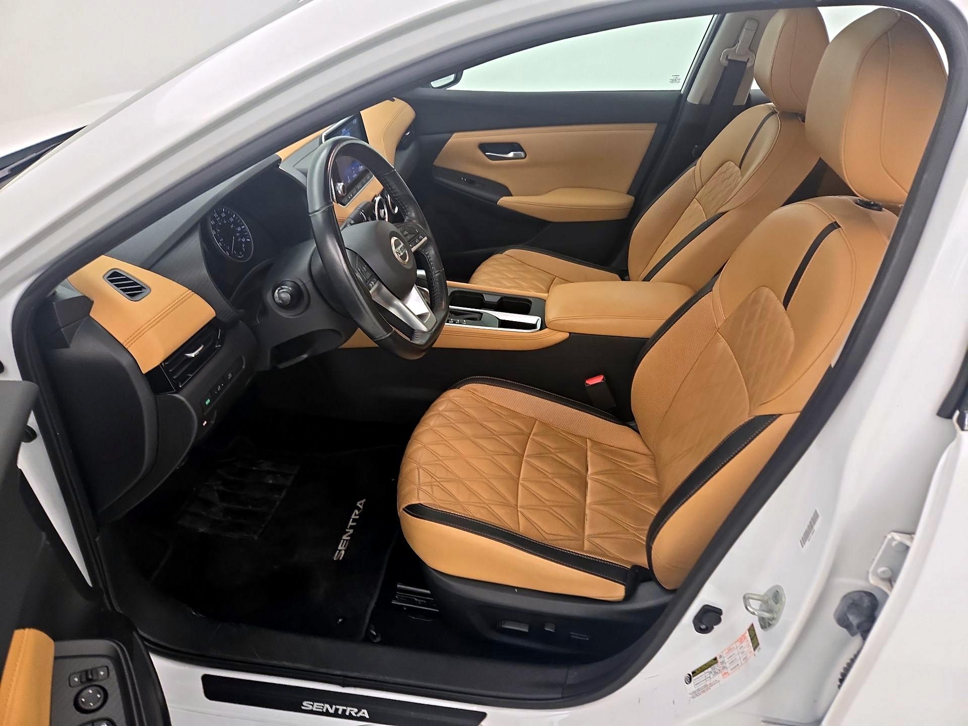 Thumbnail: 2021 Nissan Sentra - 11