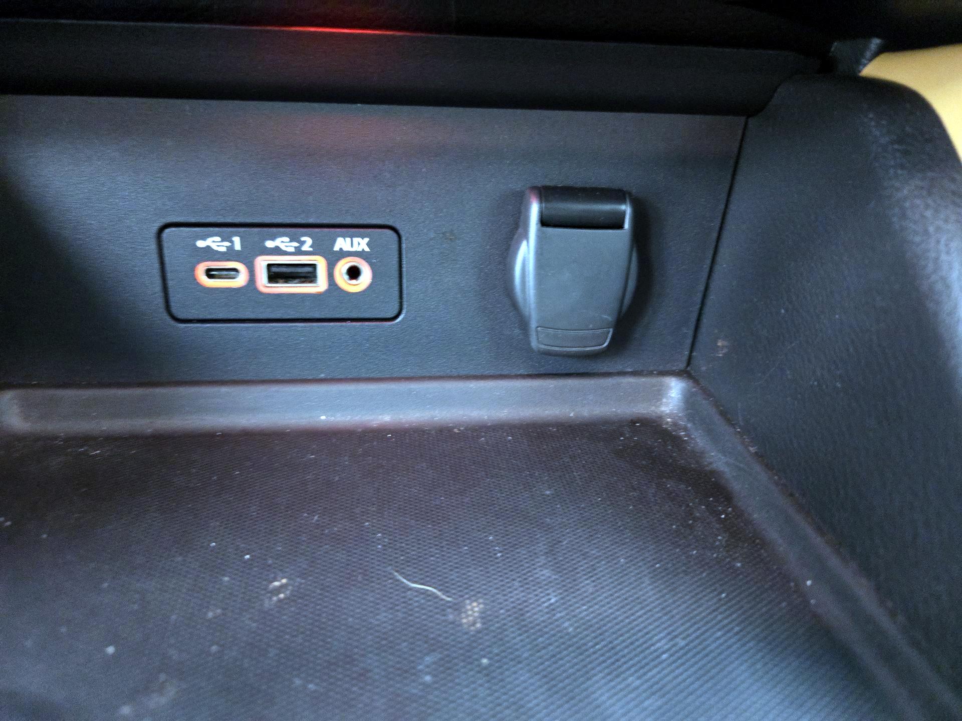 Thumbnail: 2021 Nissan Sentra - 18