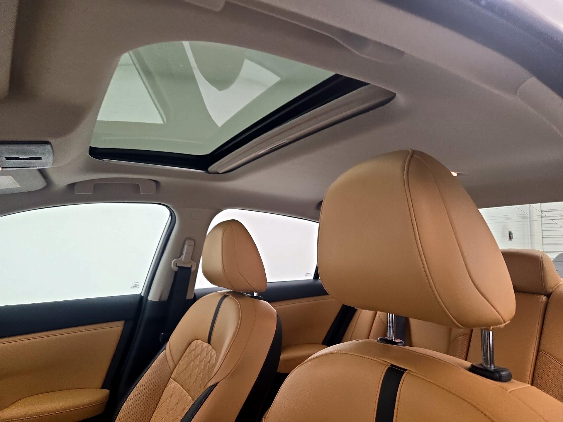 Thumbnail: 2021 Nissan Sentra - 19