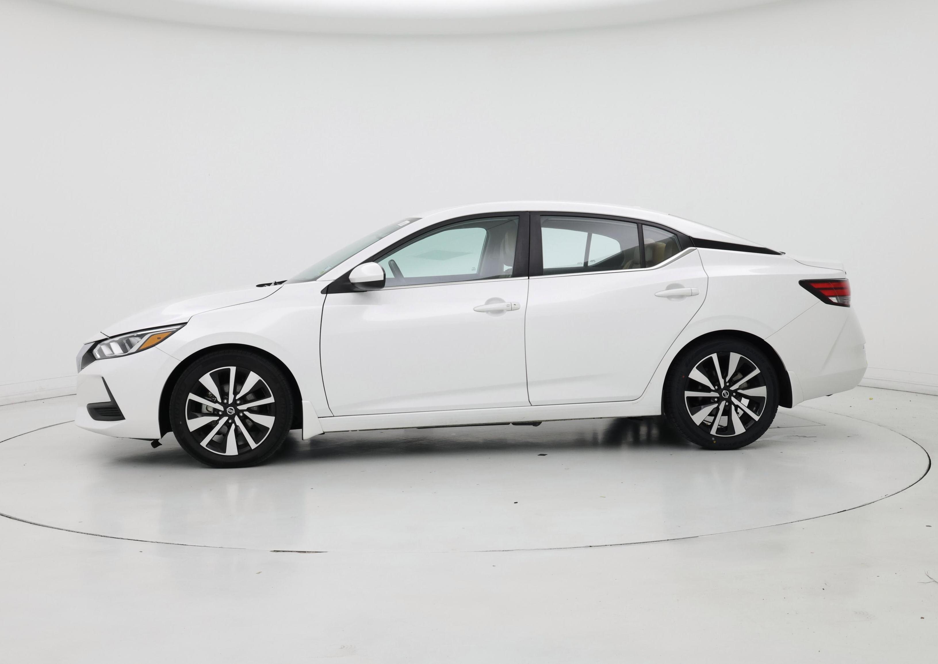 Thumbnail: 2021 Nissan Sentra - 3