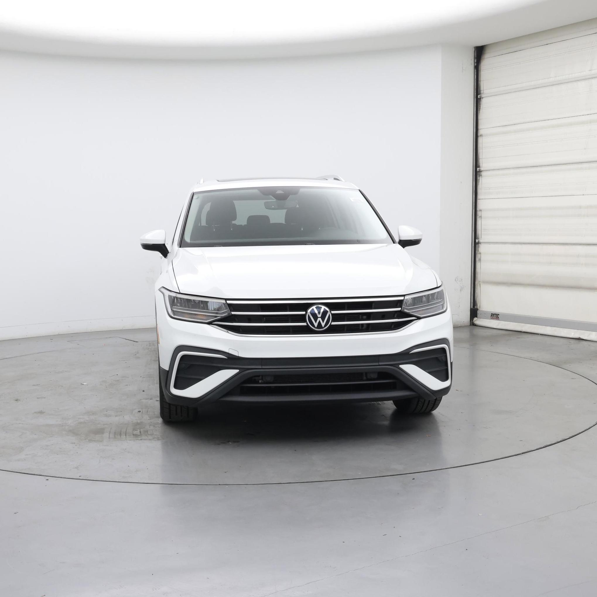 Thumbnail: 2022 Volkswagen Tiguan - 5