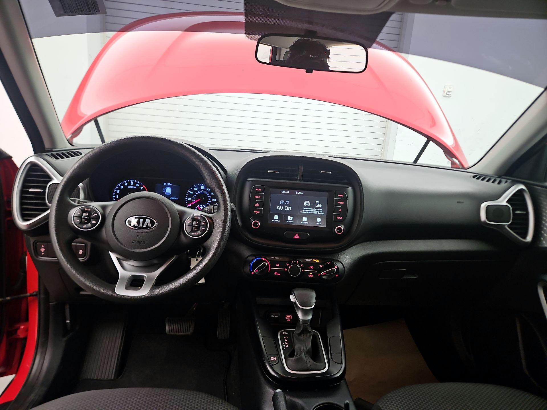 Thumbnail: 2020 Kia Soul - 9