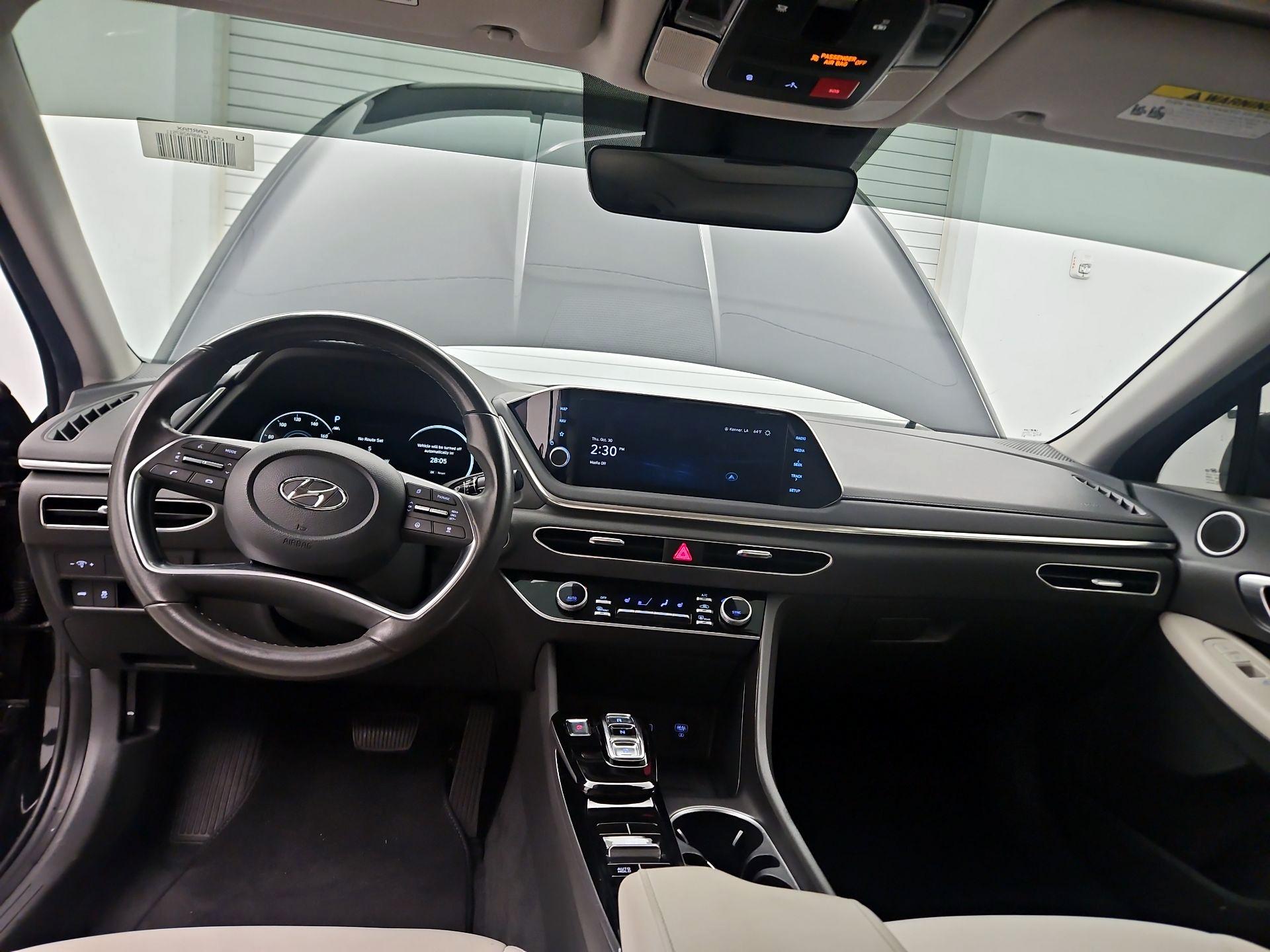 Thumbnail: 2023 Hyundai Sonata - 9