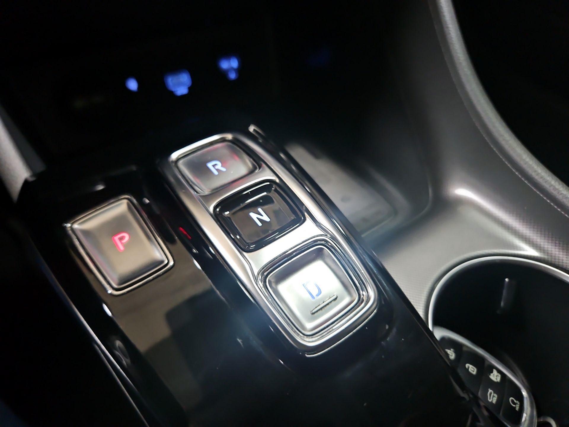 Thumbnail: 2023 Hyundai Sonata - 15