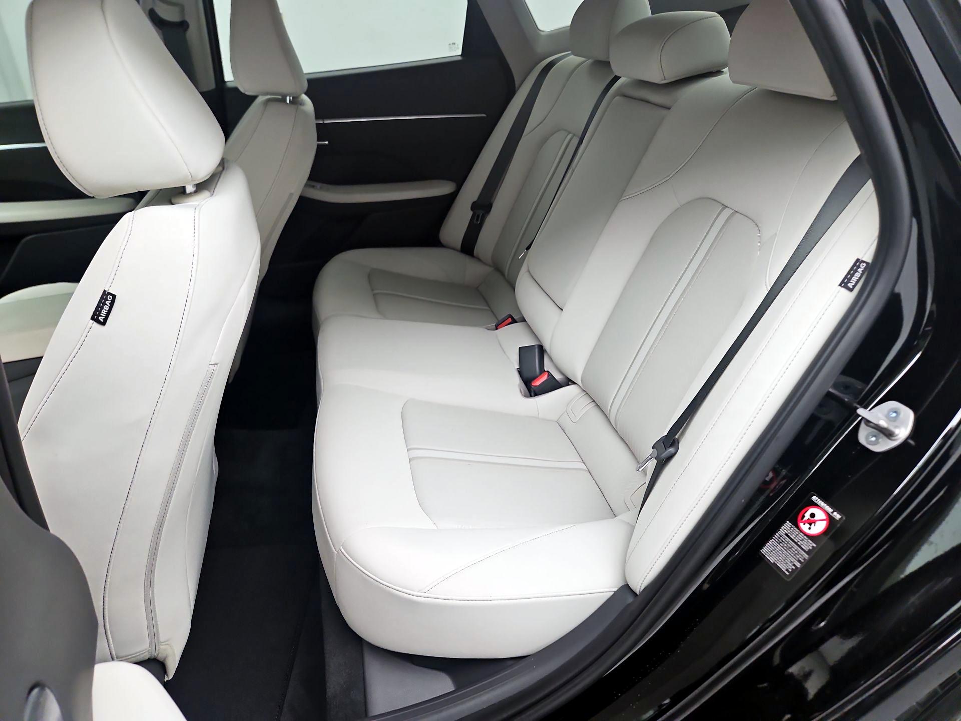 Thumbnail: 2023 Hyundai Sonata - 17