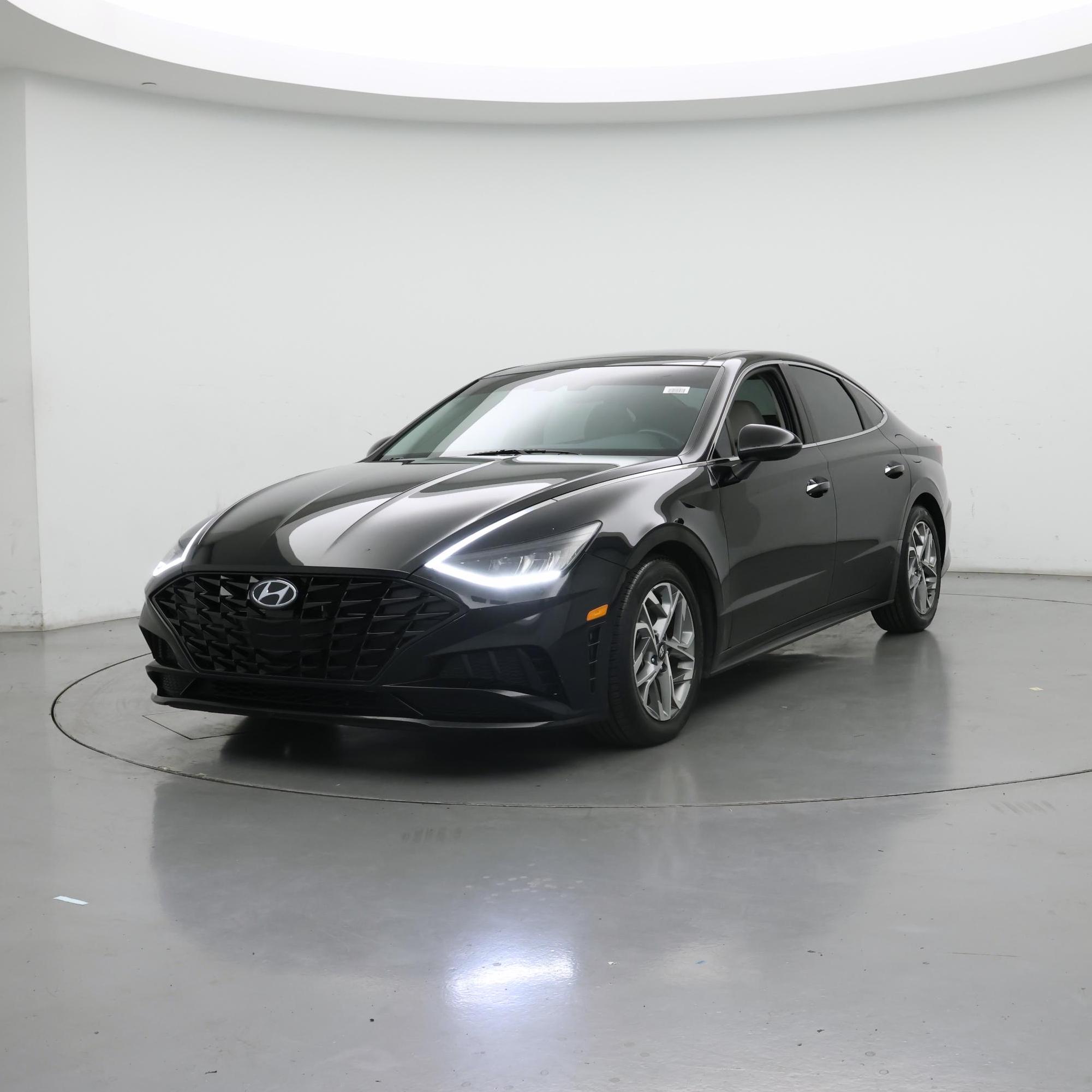 Thumbnail: 2023 Hyundai Sonata - 4