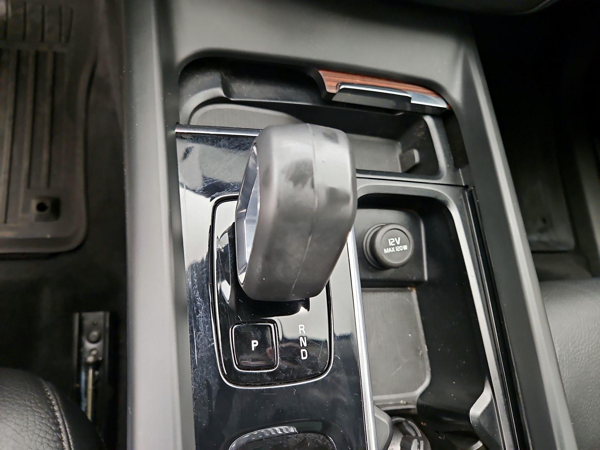 Thumbnail: 2023 Volvo XC60 - 18