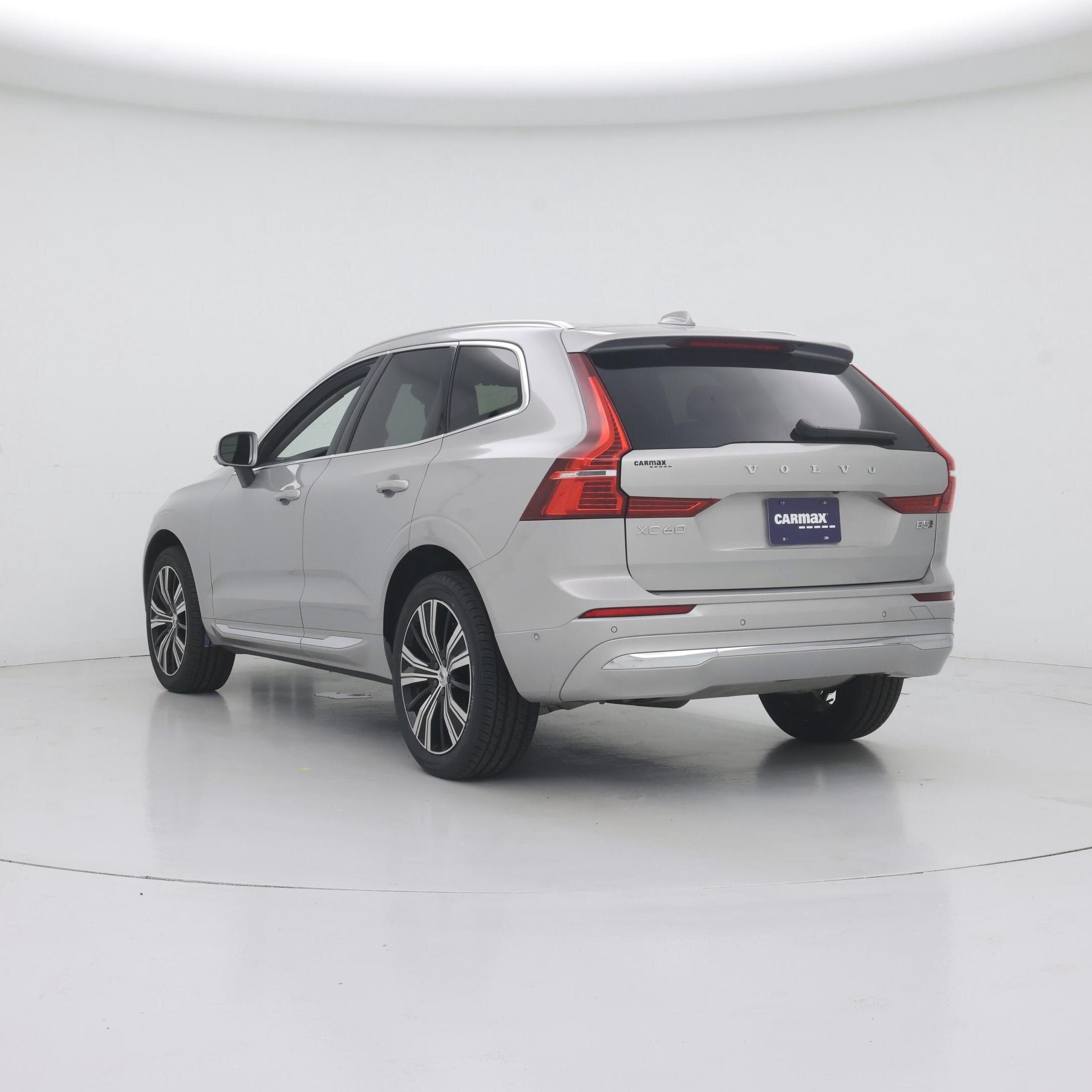 Thumbnail: 2023 Volvo XC60 - 2