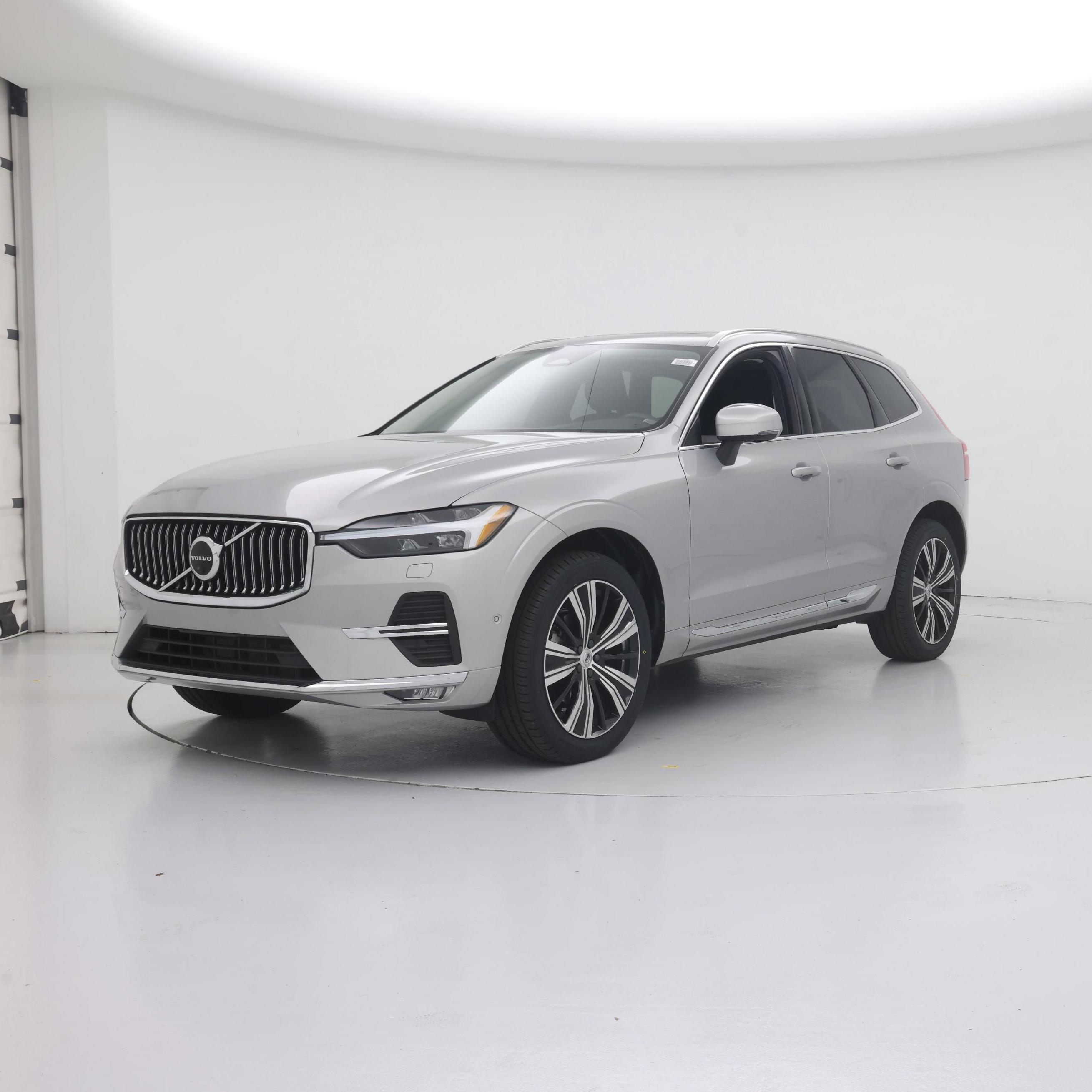 Thumbnail: 2023 Volvo XC60 - 4