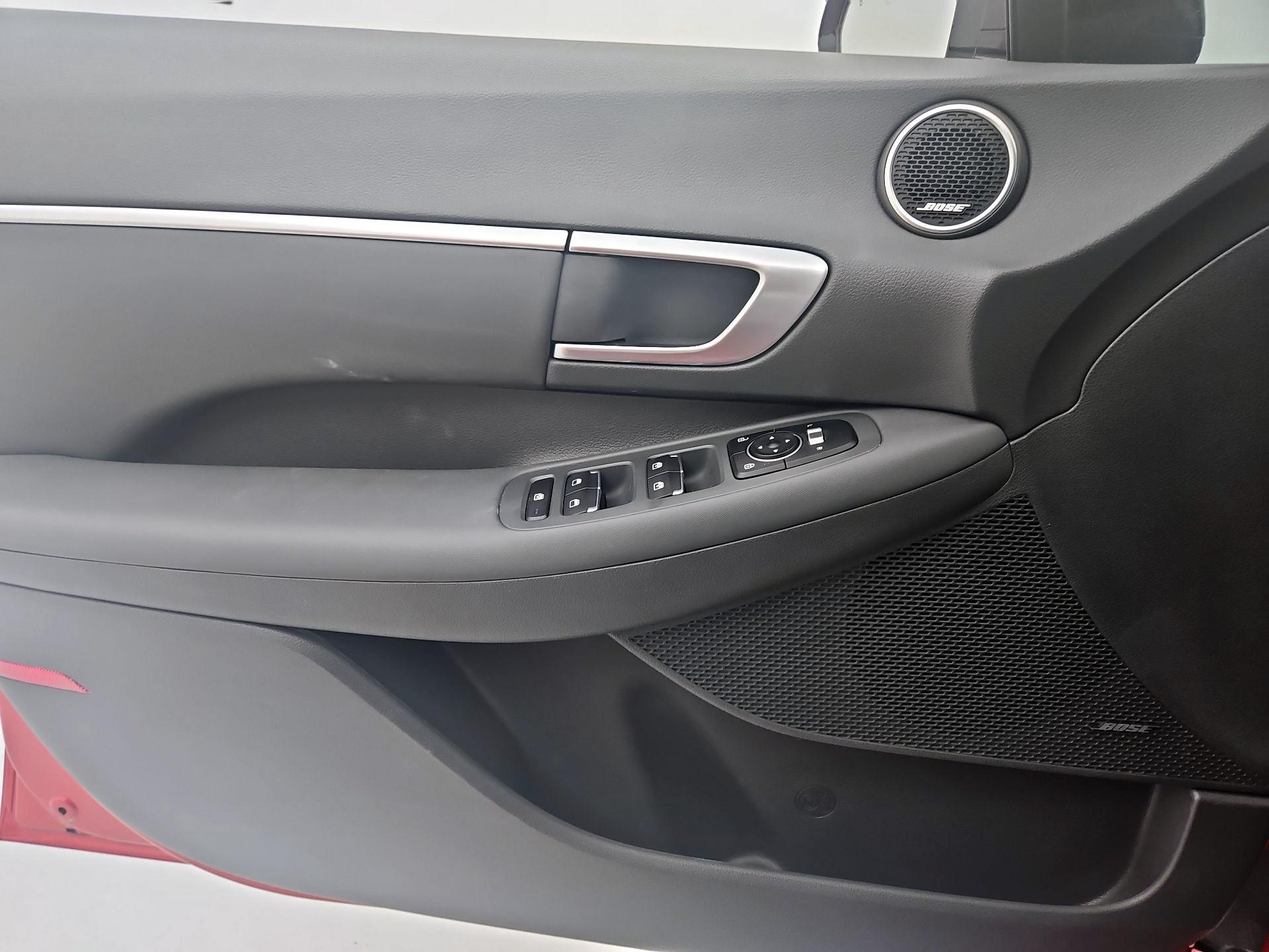 Thumbnail: 2021 Hyundai Sonata - 12