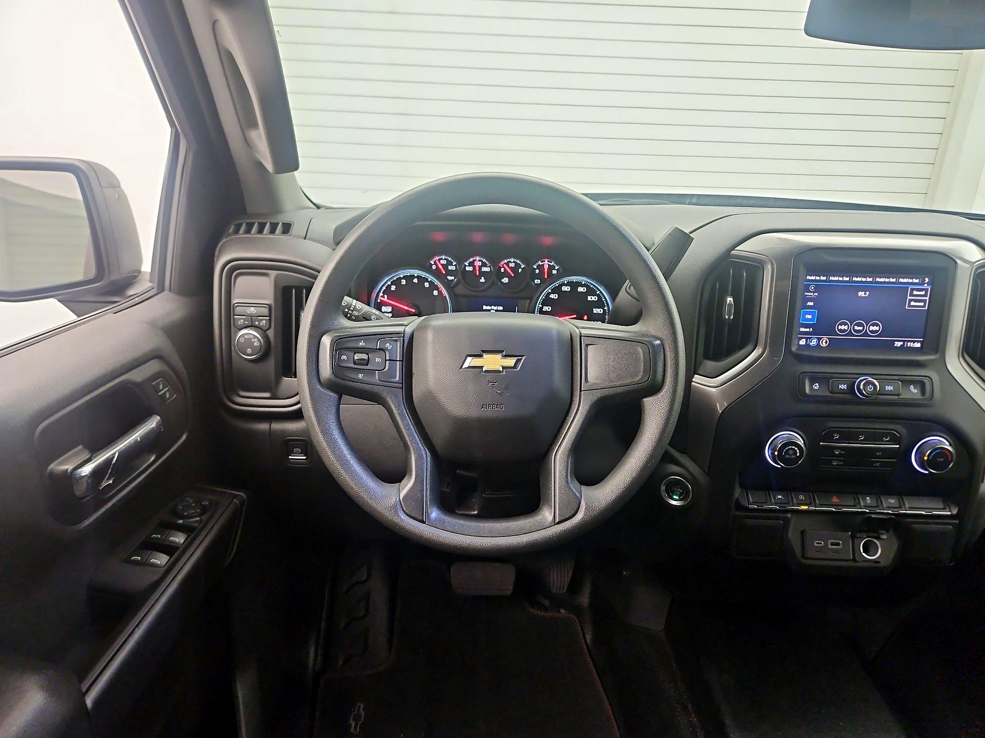 Thumbnail: 2023 Chevrolet Silverado 1500 - 10