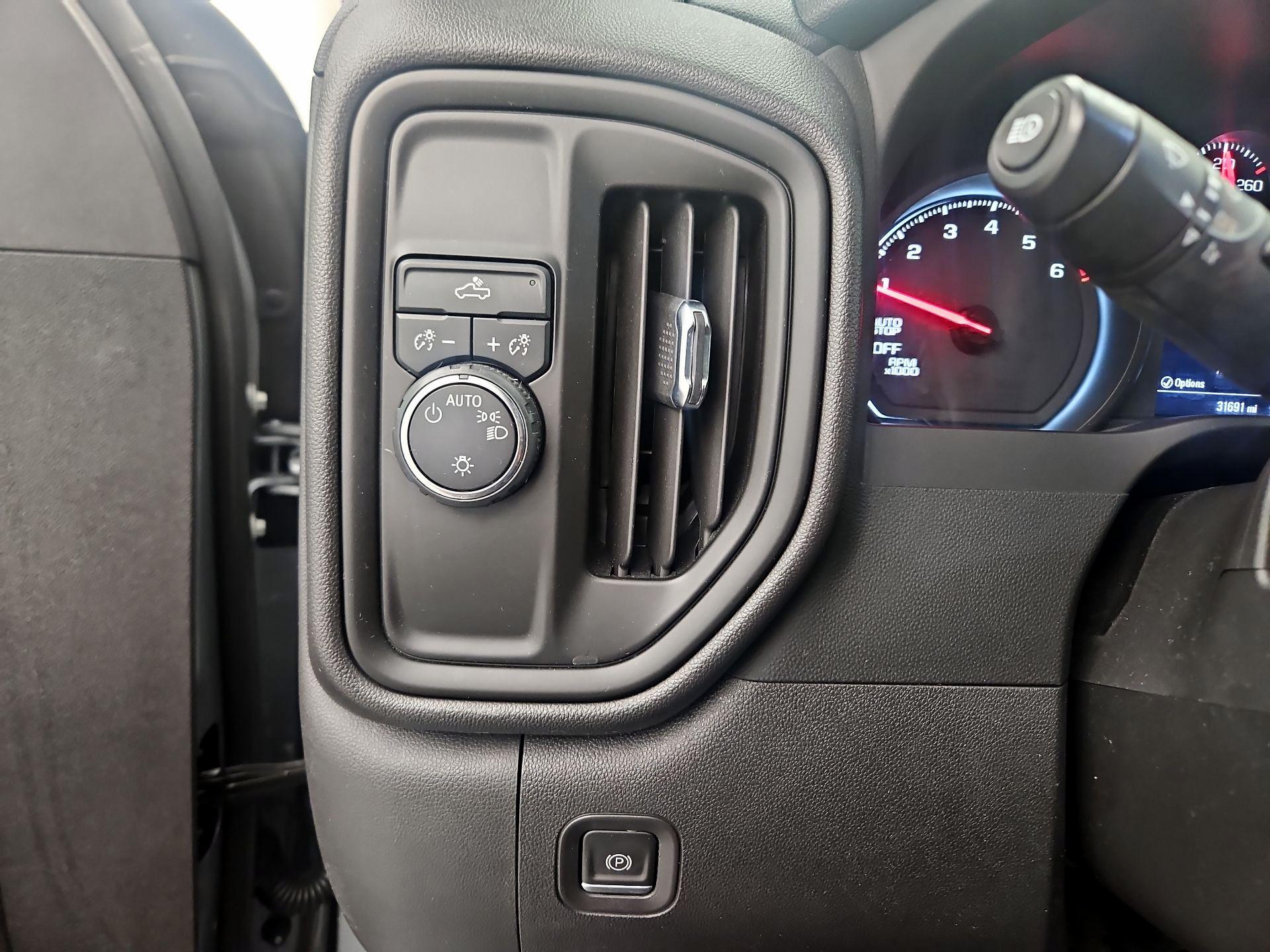 Thumbnail: 2023 Chevrolet Silverado 1500 - 13