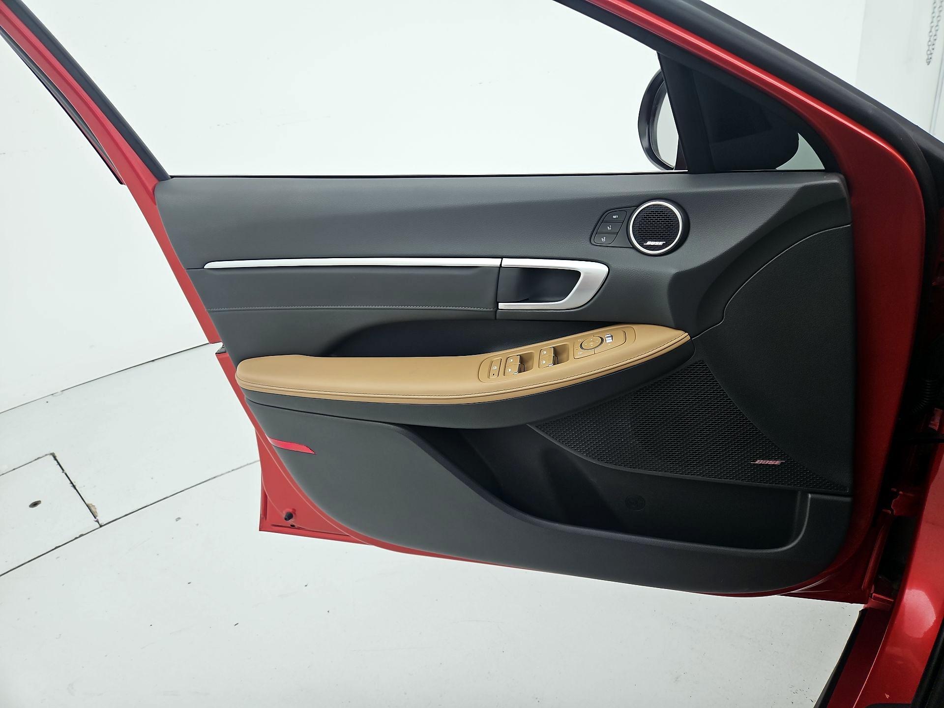 Thumbnail: 2021 Hyundai Sonata - 12