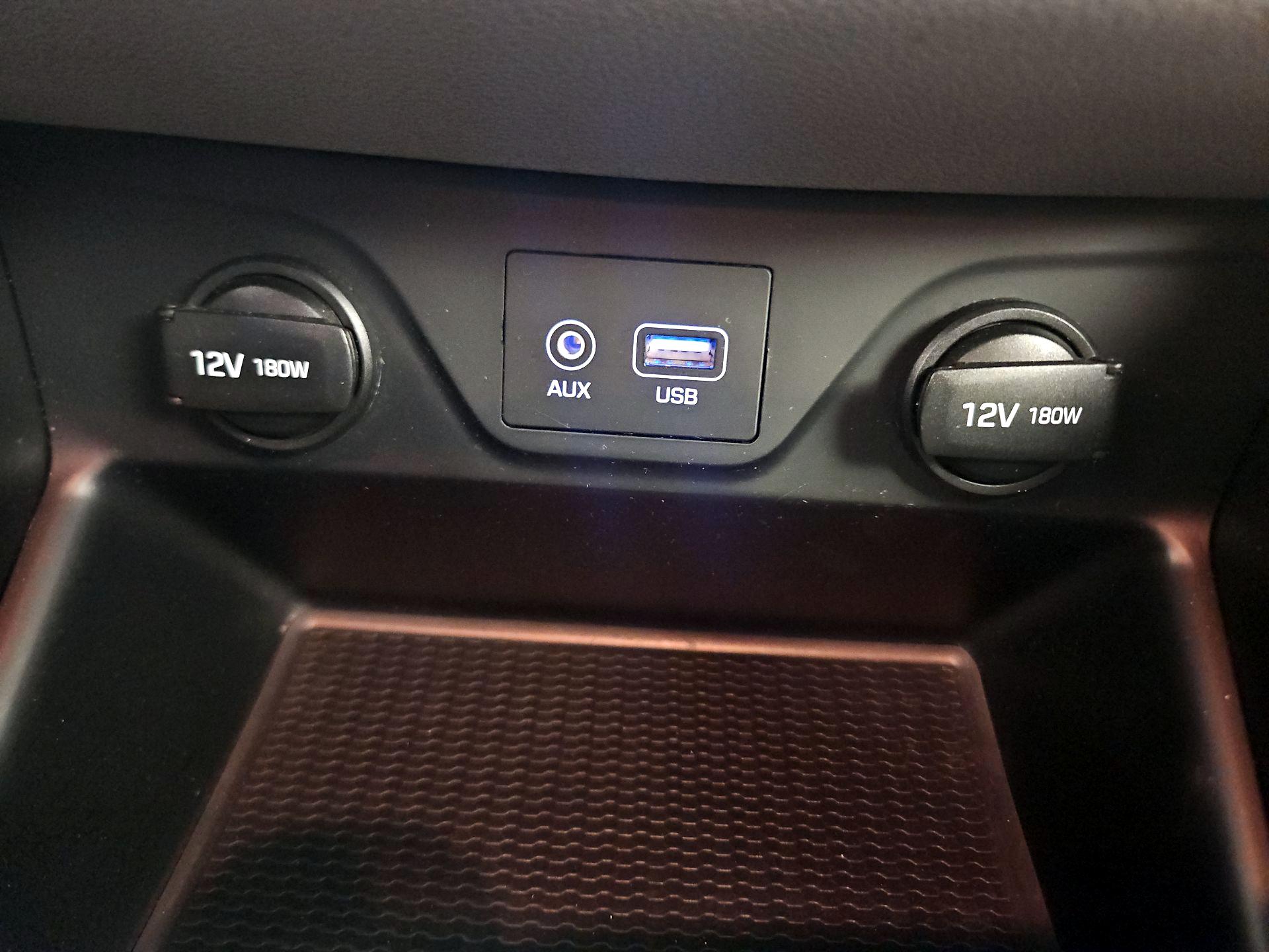 Thumbnail: 2020 Hyundai Tucson - 18