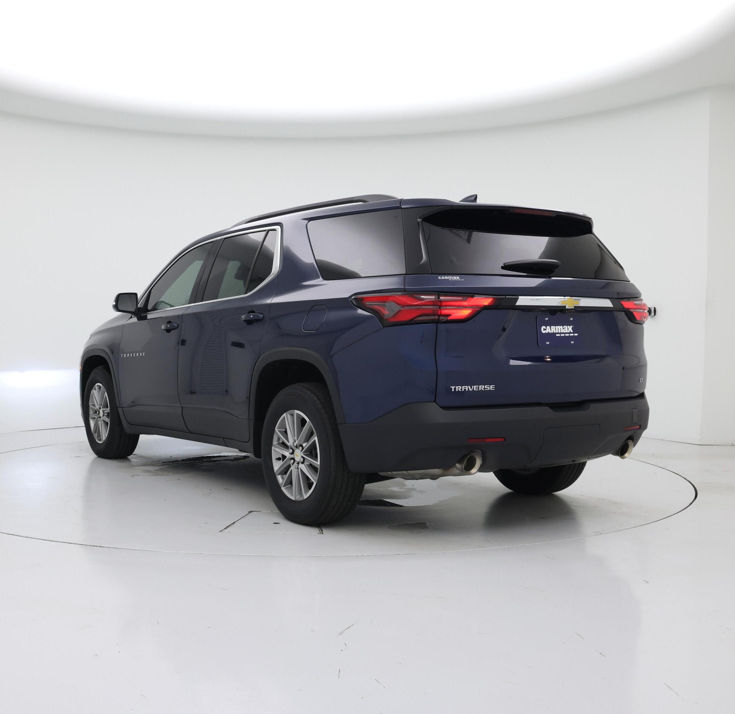 Thumbnail: 2023 Chevrolet Traverse - 2
