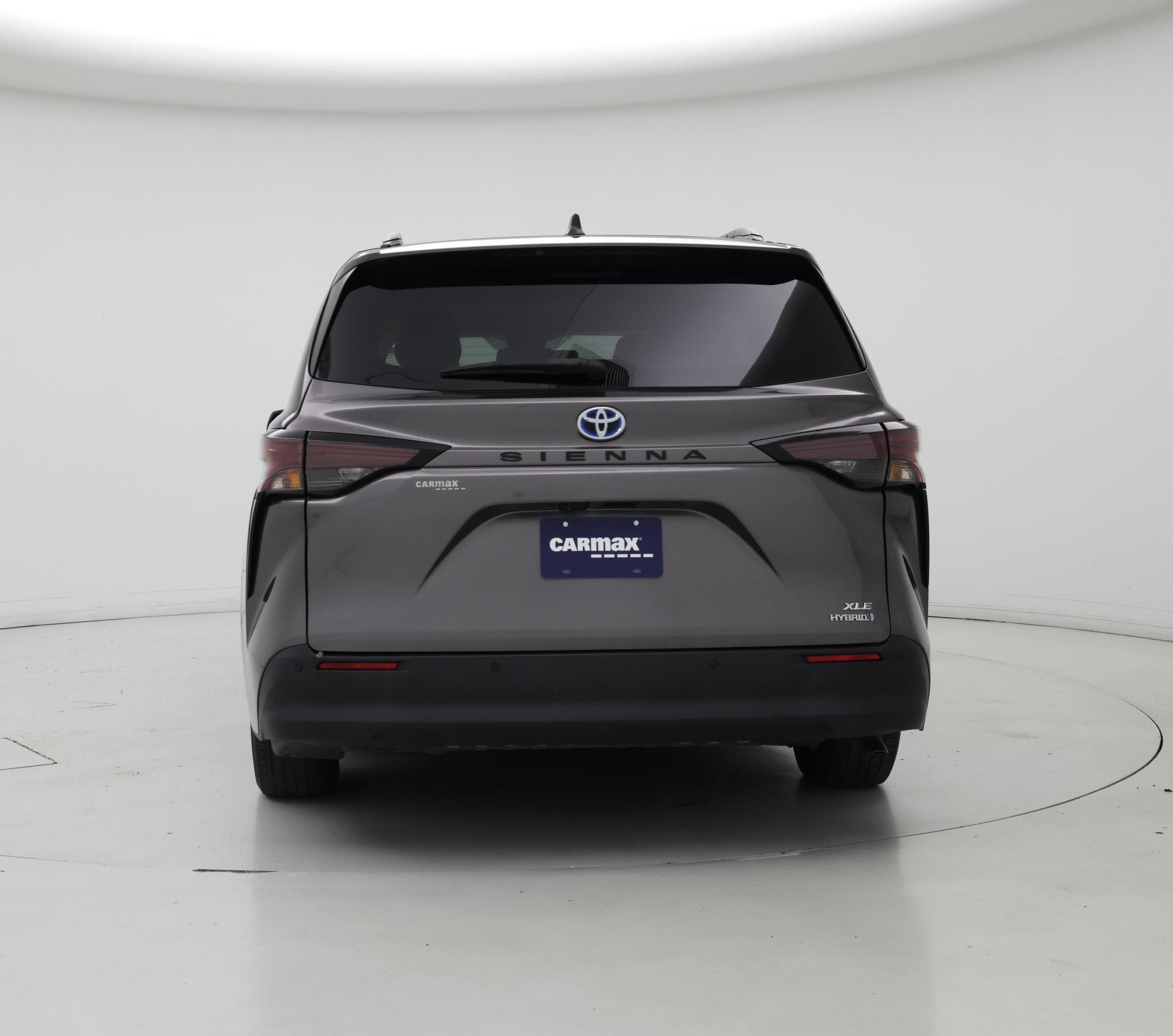 Thumbnail: 2023 Toyota Sienna - 6